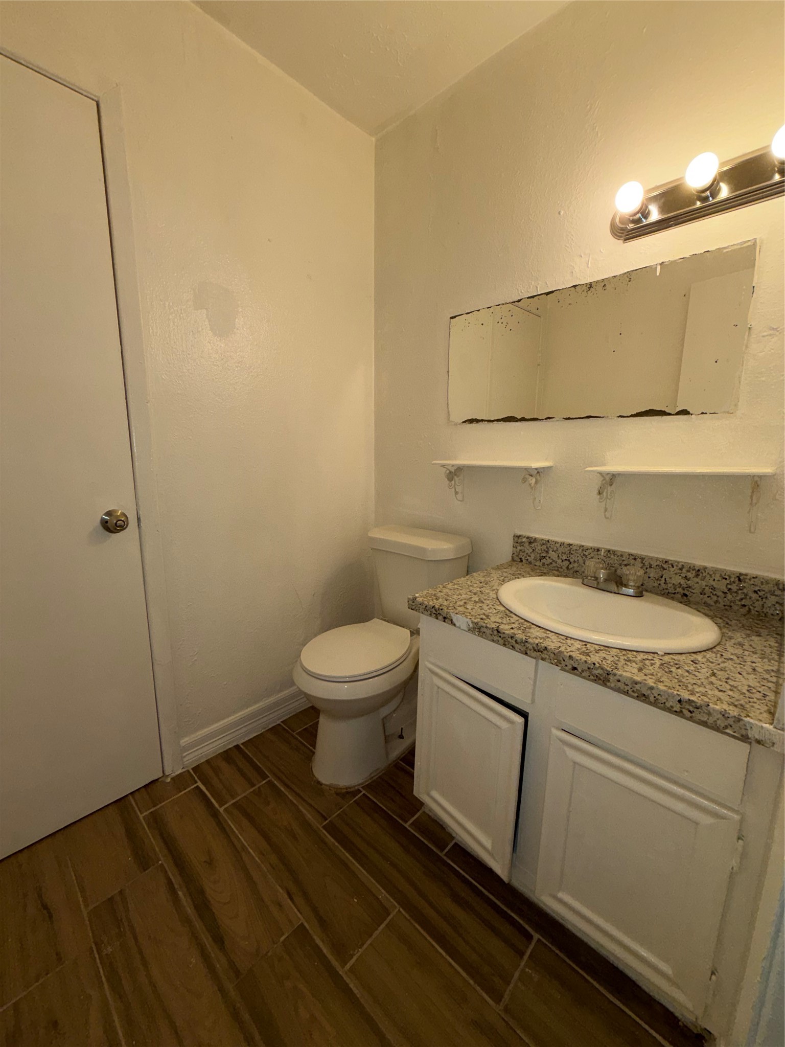5130 Ridgevan Drive Property Photo 6