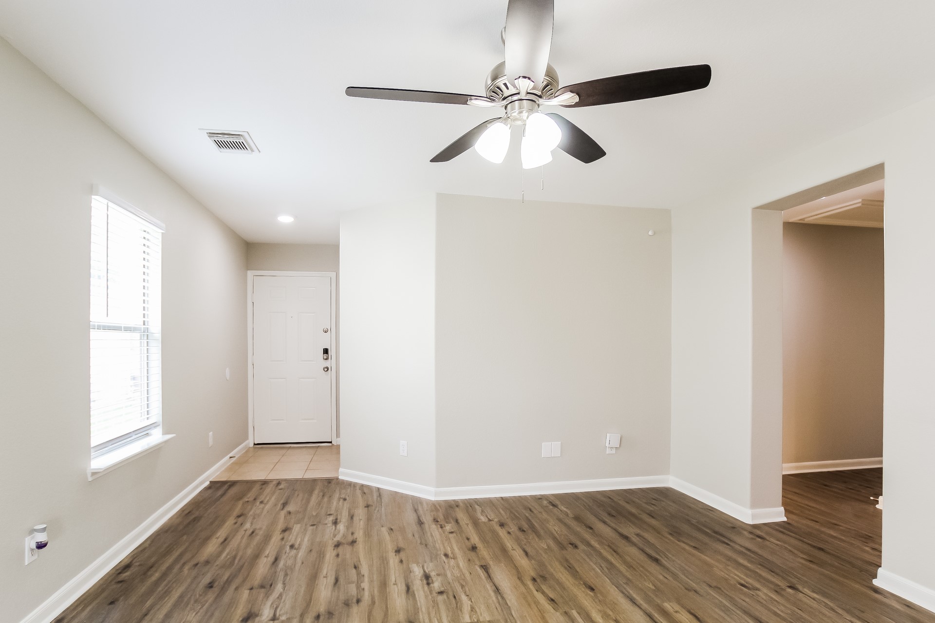 22831 Twisting Pine Drive Property Photo 4