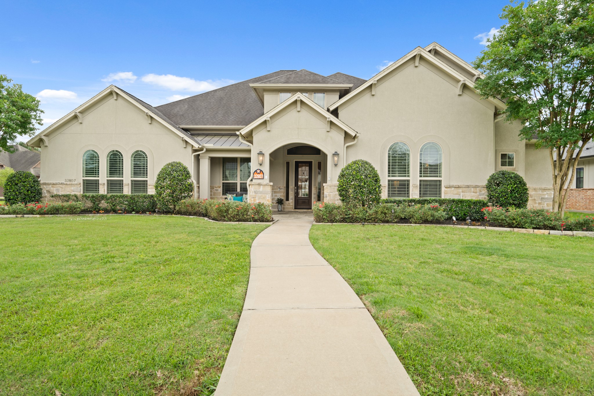 32807 Winslow Drive Property Photo 1