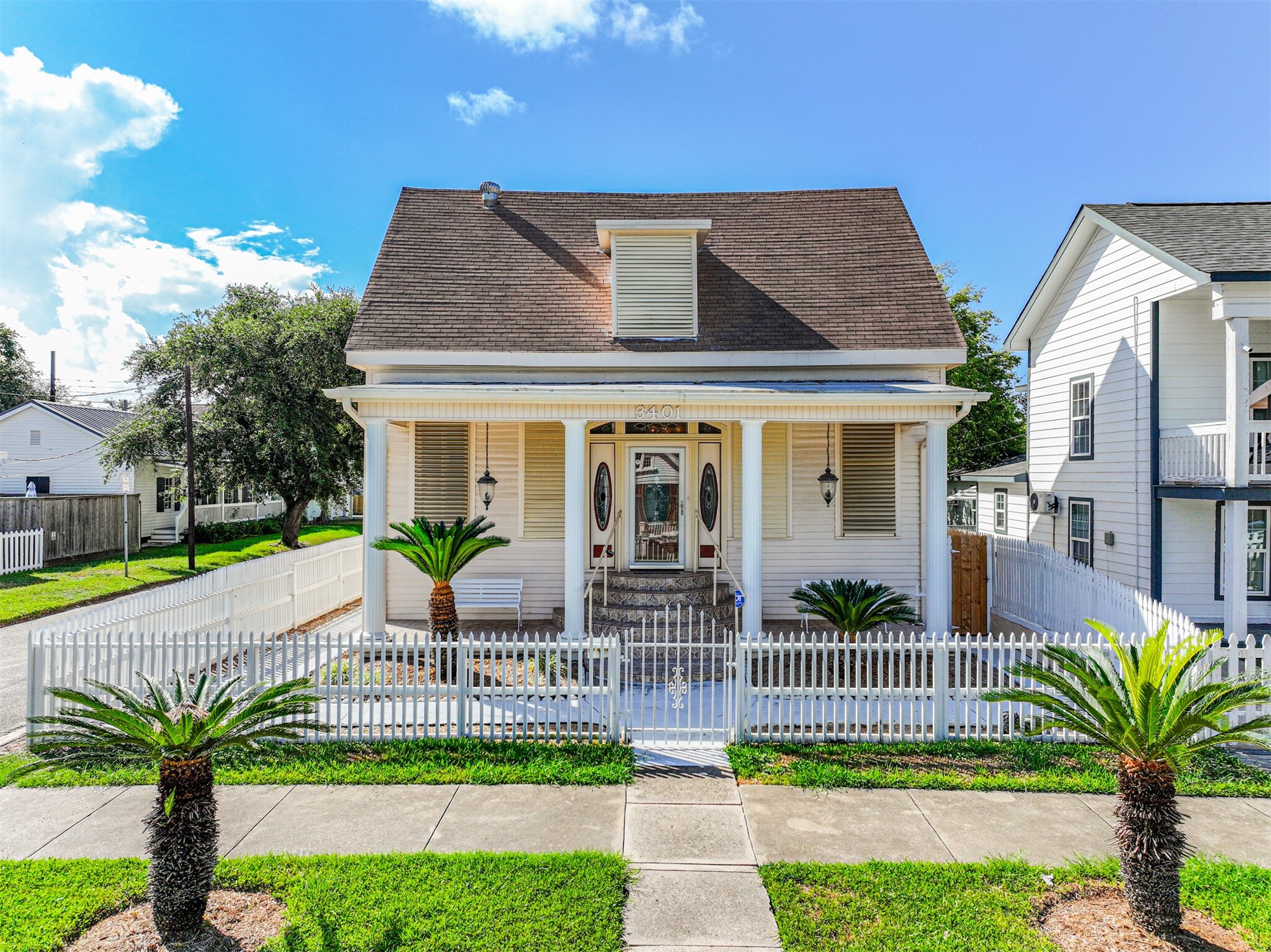 3401 Avenue N Property Photo 2
