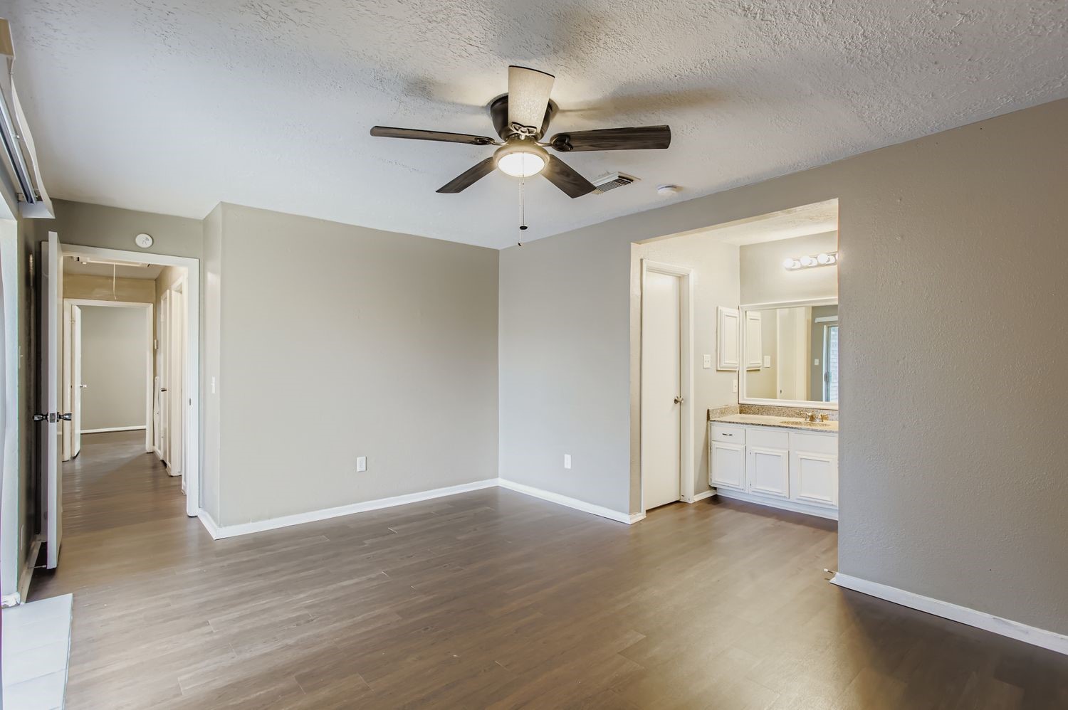 5607 Circlegate Drive Property Photo 11
