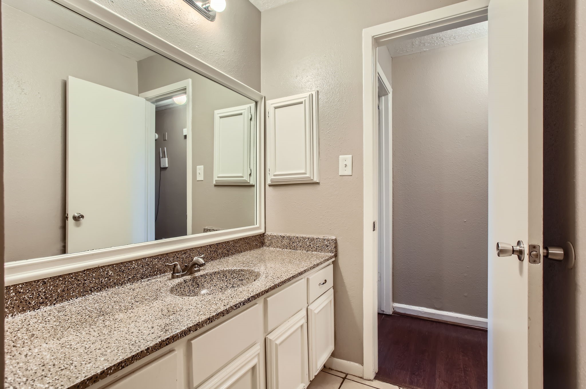 5607 Circlegate Drive Property Photo 20