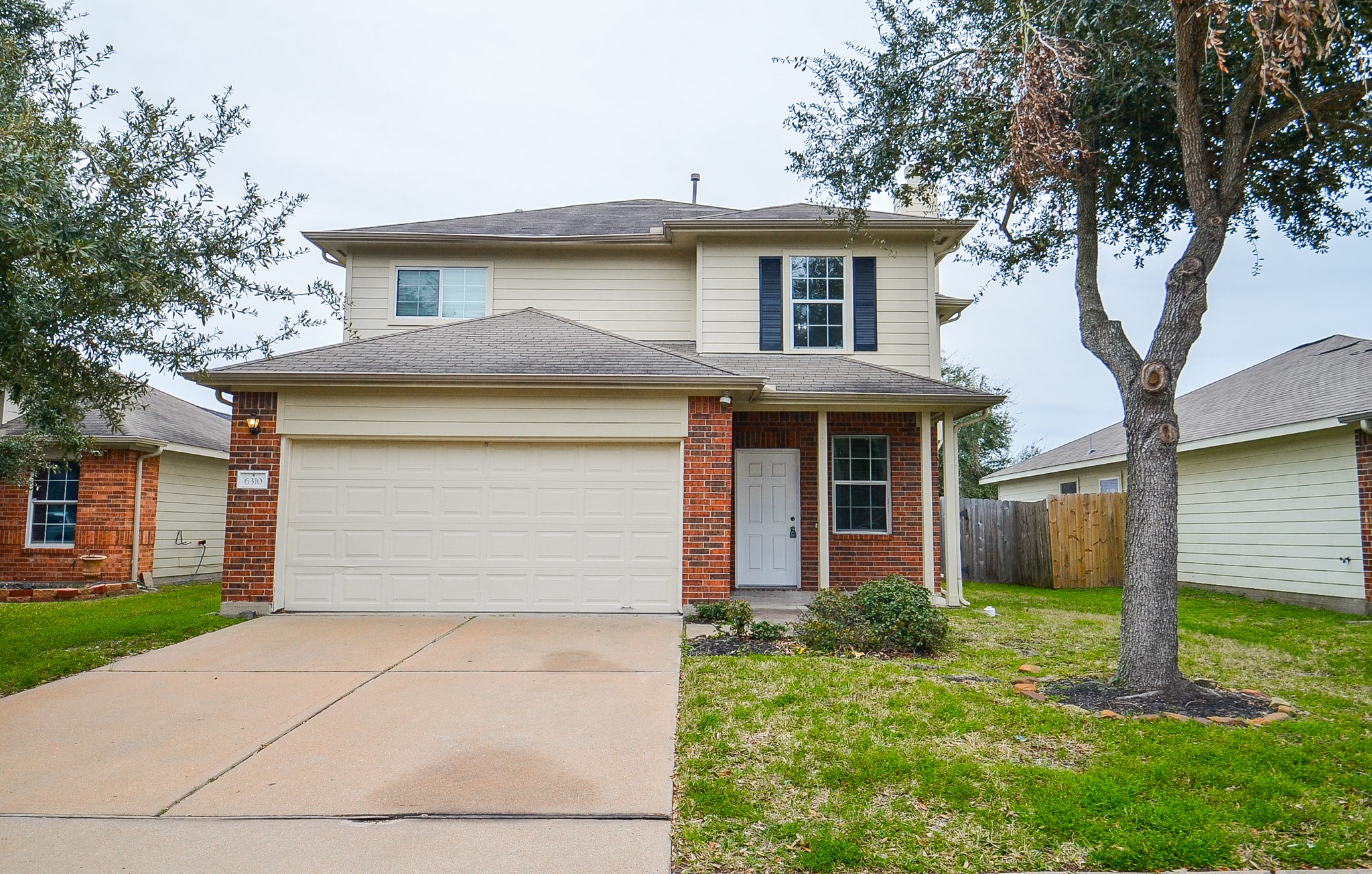 6310 Wellington Meadows Drive Property Photo