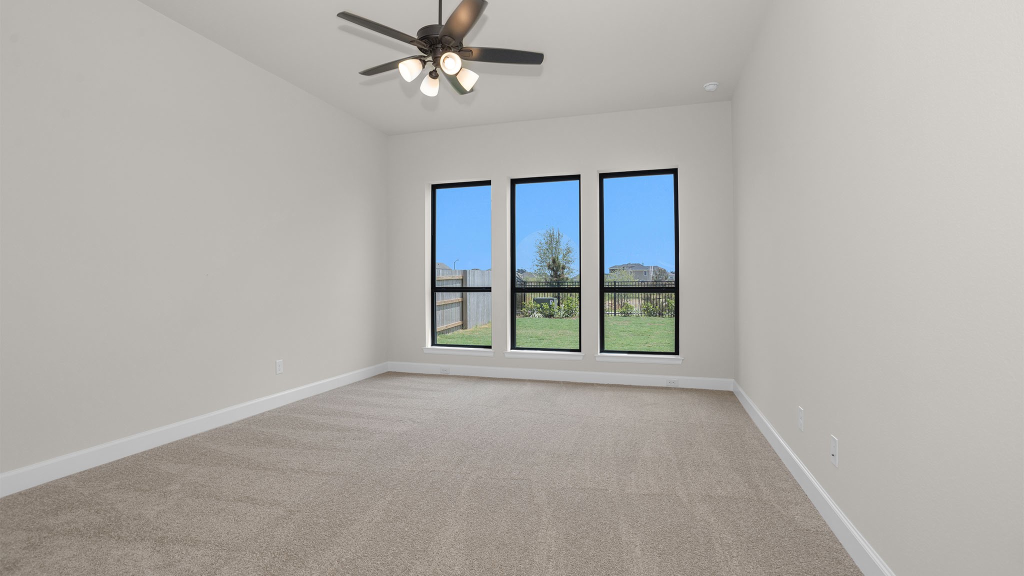 7130 Augusta Grove Drive Property Photo 8