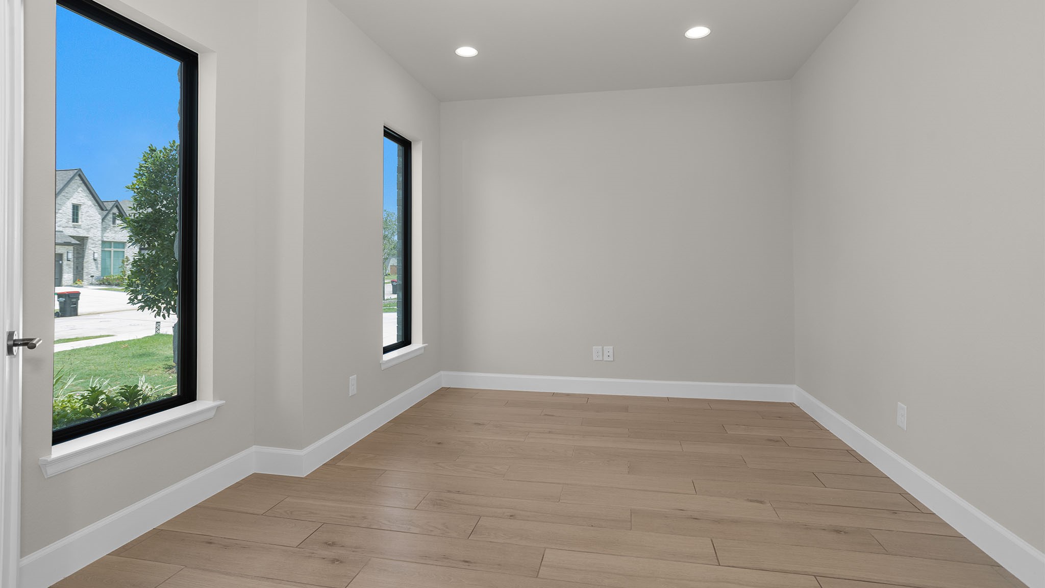 7130 Augusta Grove Drive Property Photo 10