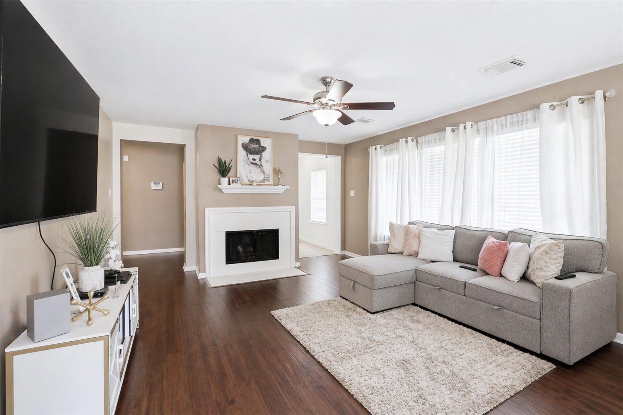 3010 Swift Brook Glen Way Property Photo 3