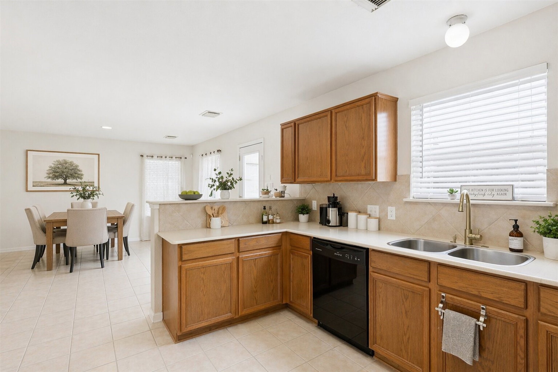 3010 Swift Brook Glen Way Property Photo 7