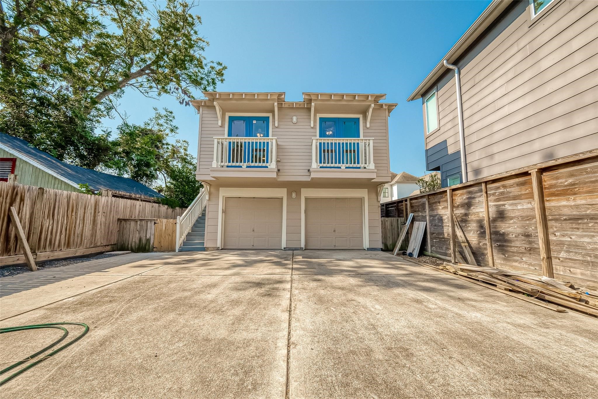1110 E 24th Street B Property Photo 1
