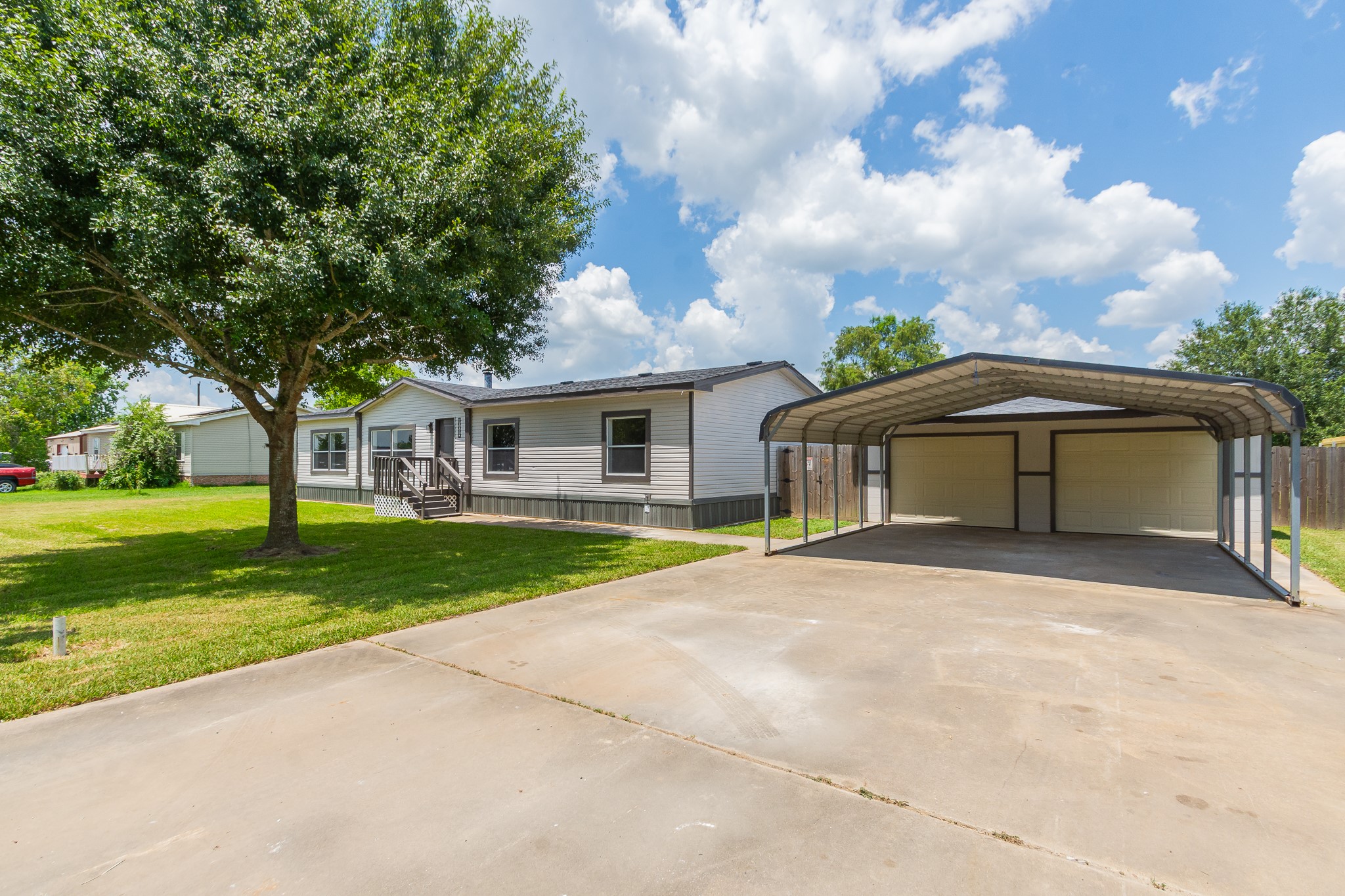 10023 S Country Drive Property Photo 1