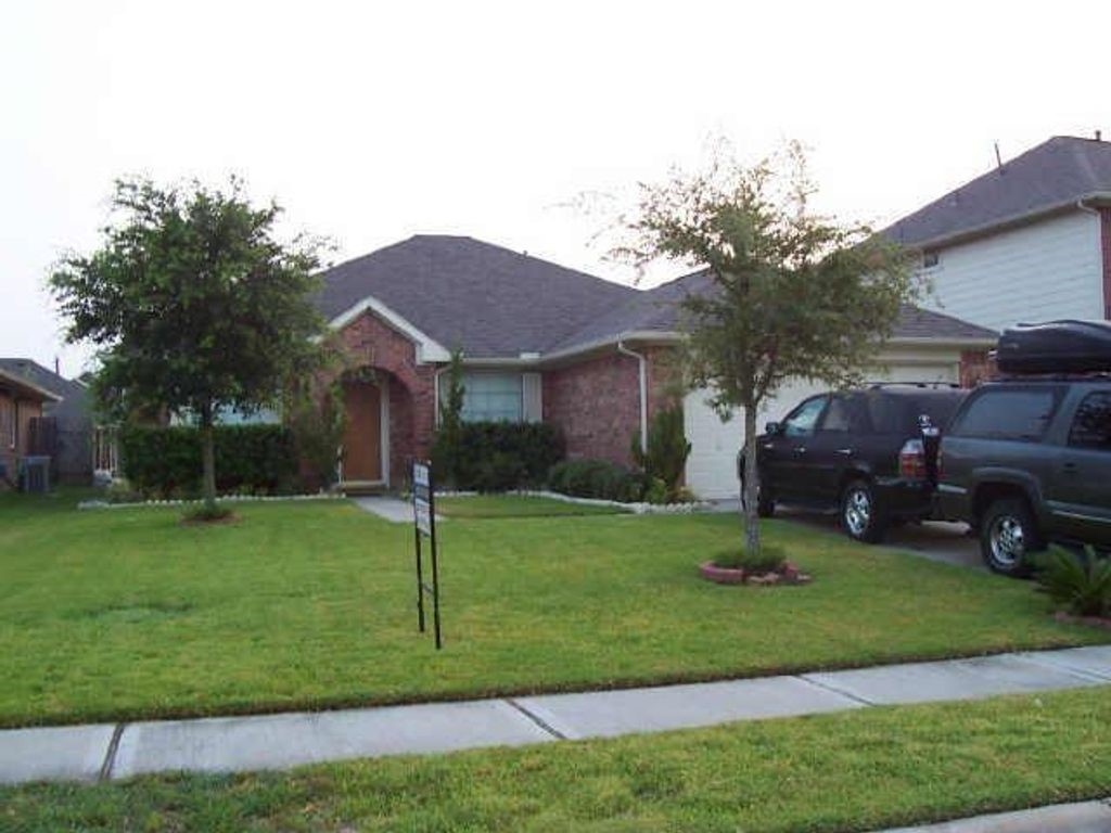 15610 Copano Bay Drive Property Photo 1