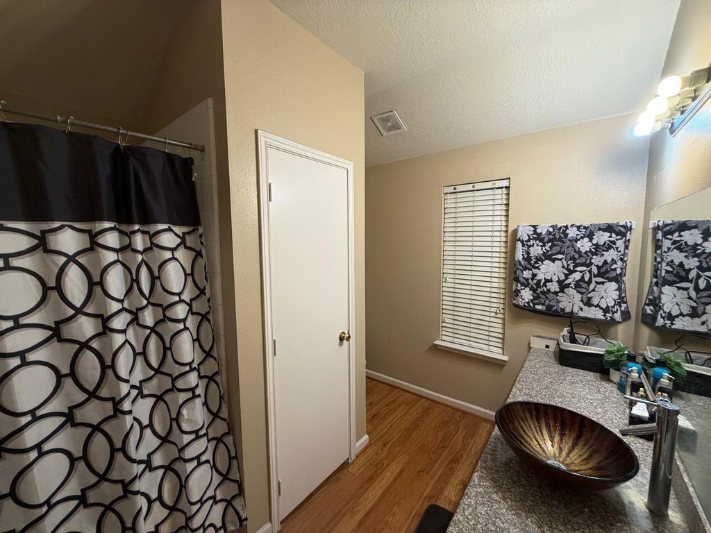 15610 Copano Bay Drive Property Photo 6