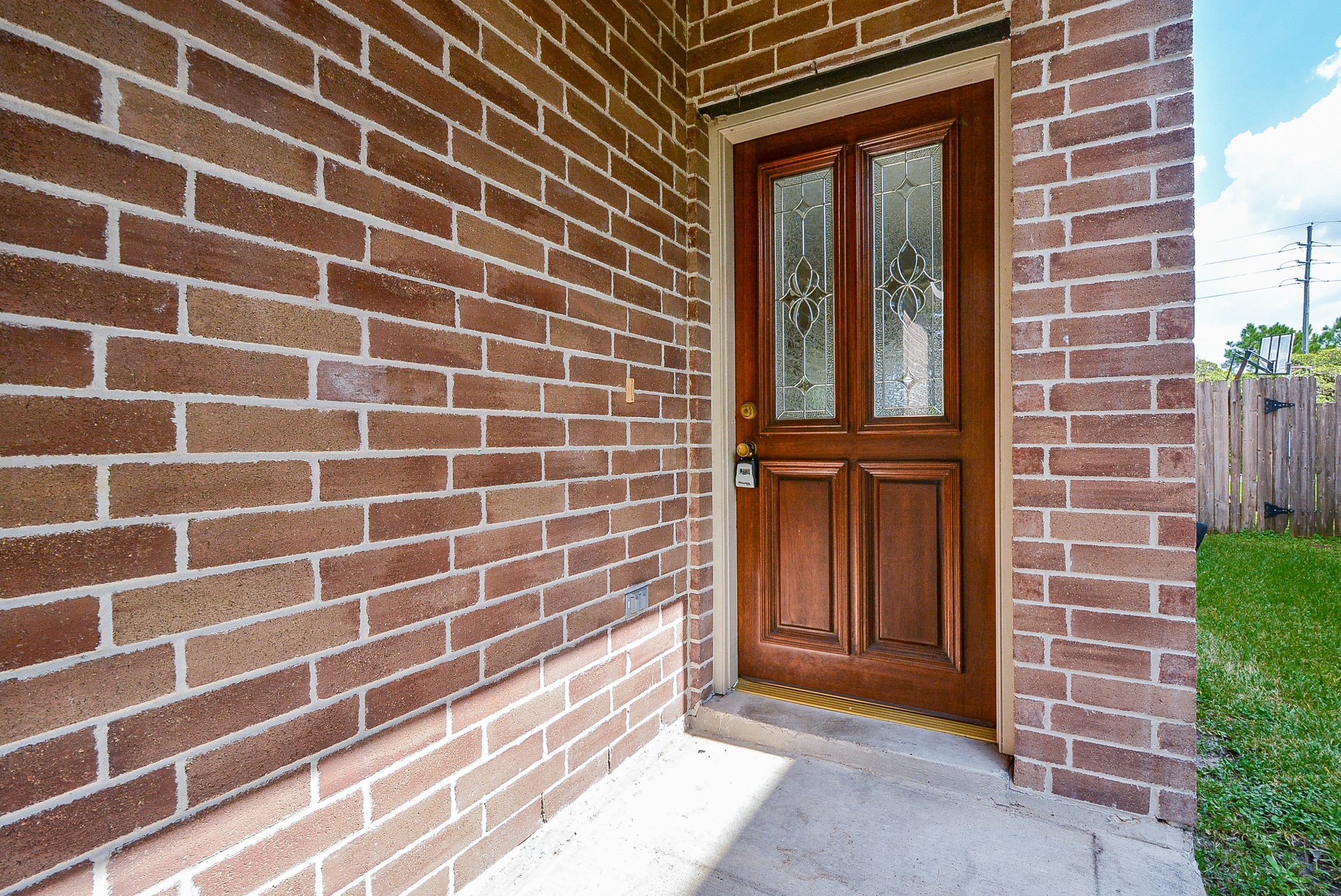 15506 Hickory Dale Street Property Photo 4