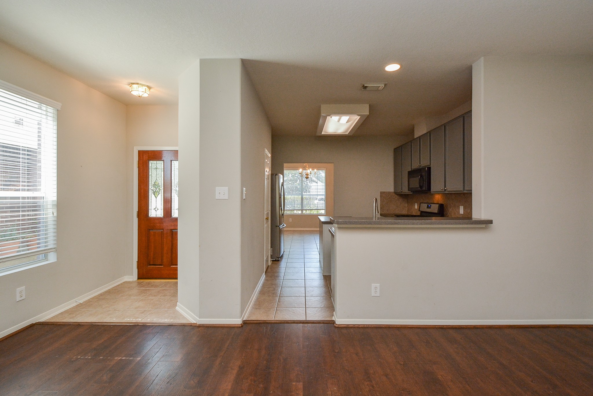 15506 Hickory Dale Street Property Photo 8