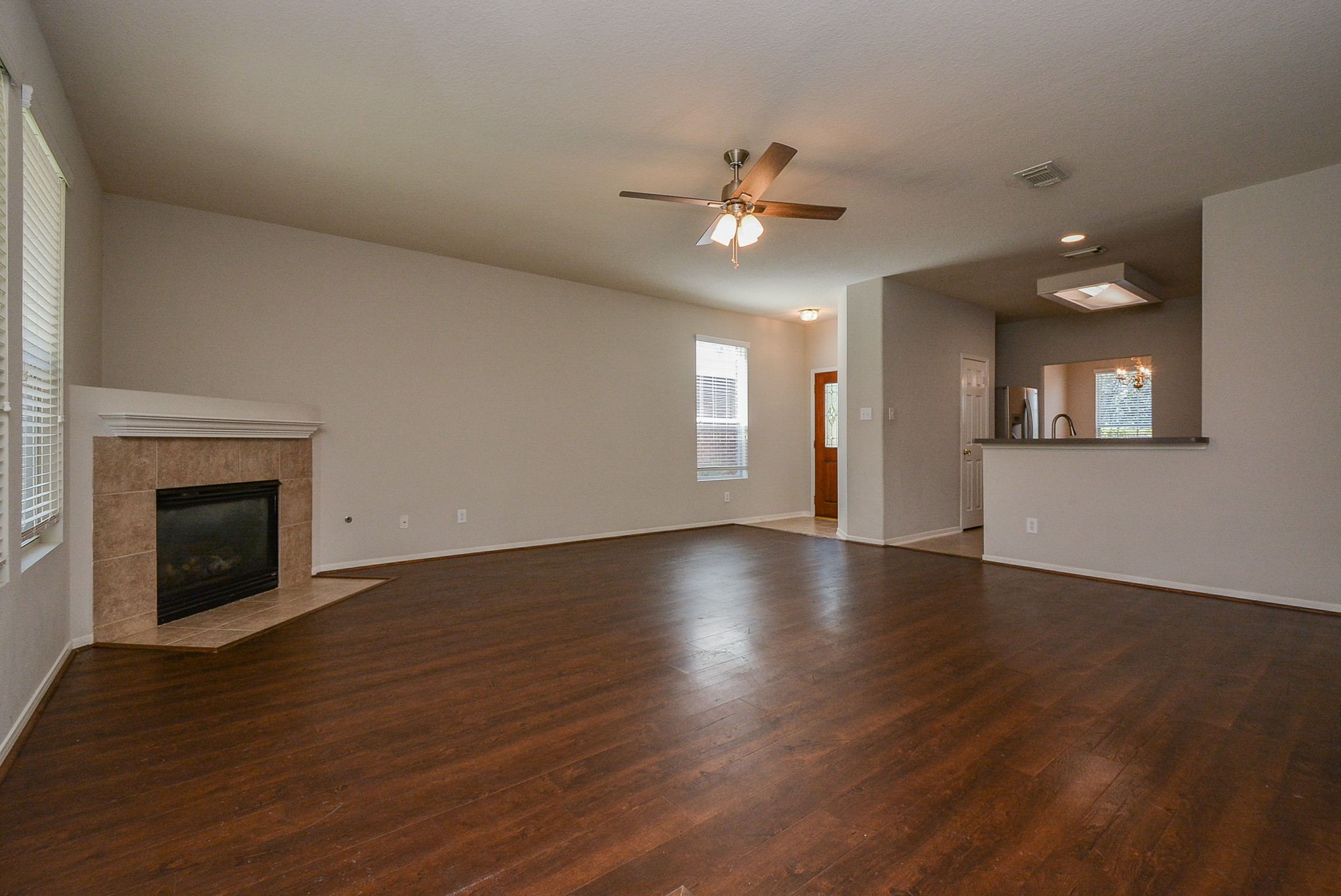 15506 Hickory Dale Street Property Photo 9