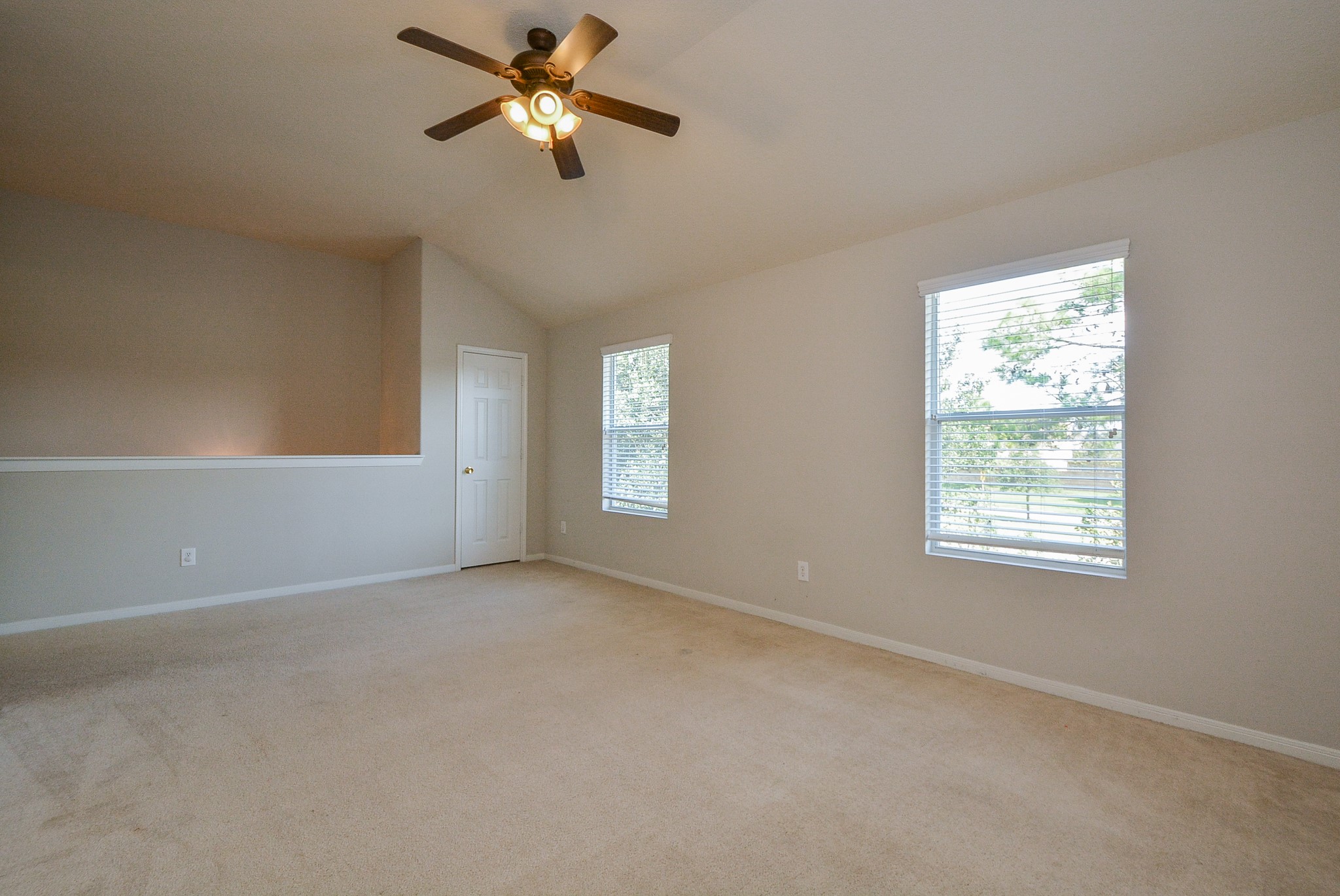 15506 Hickory Dale Street Property Photo 28