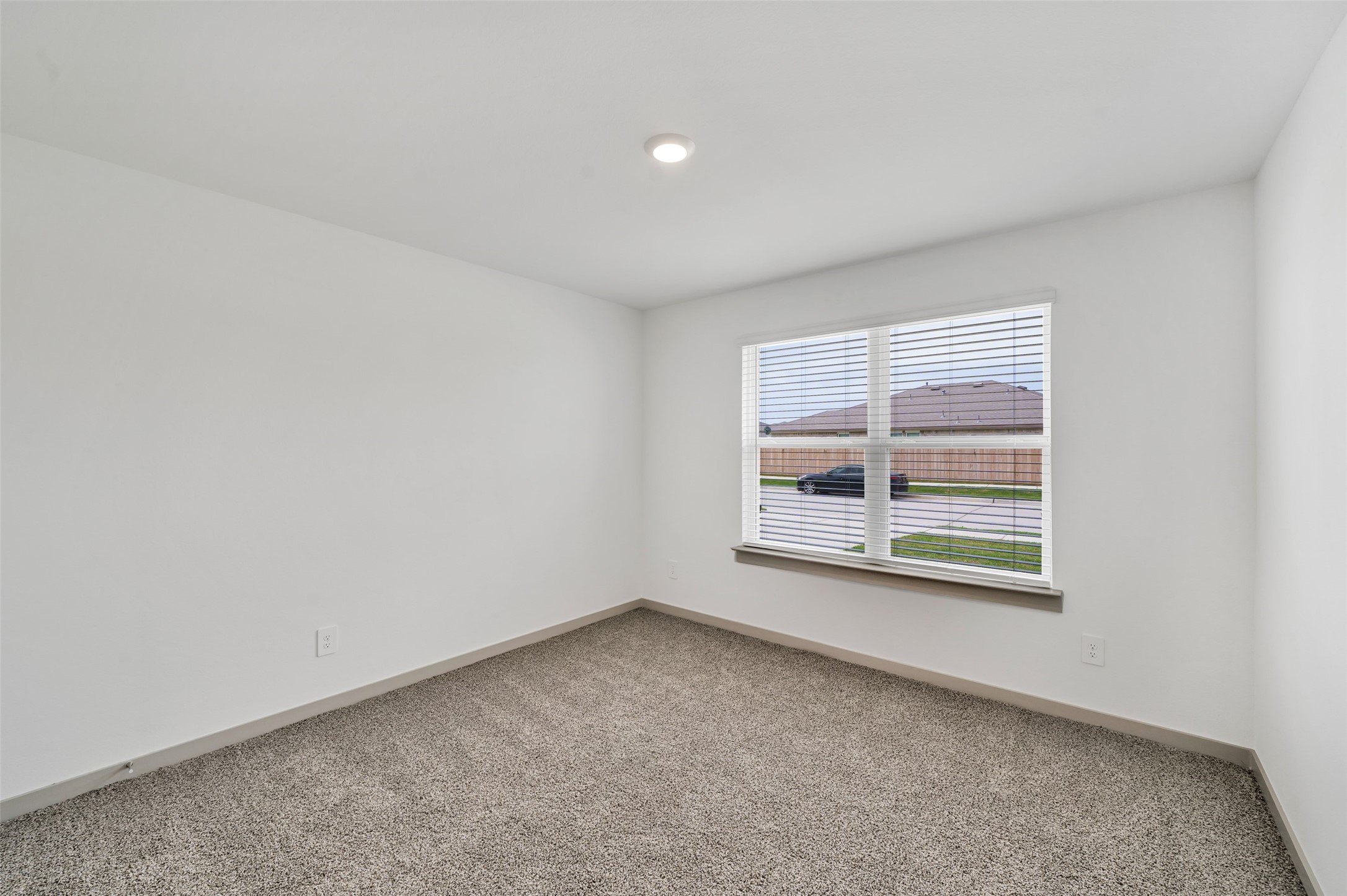 3331 Balboa Grove Lane Property Photo 11