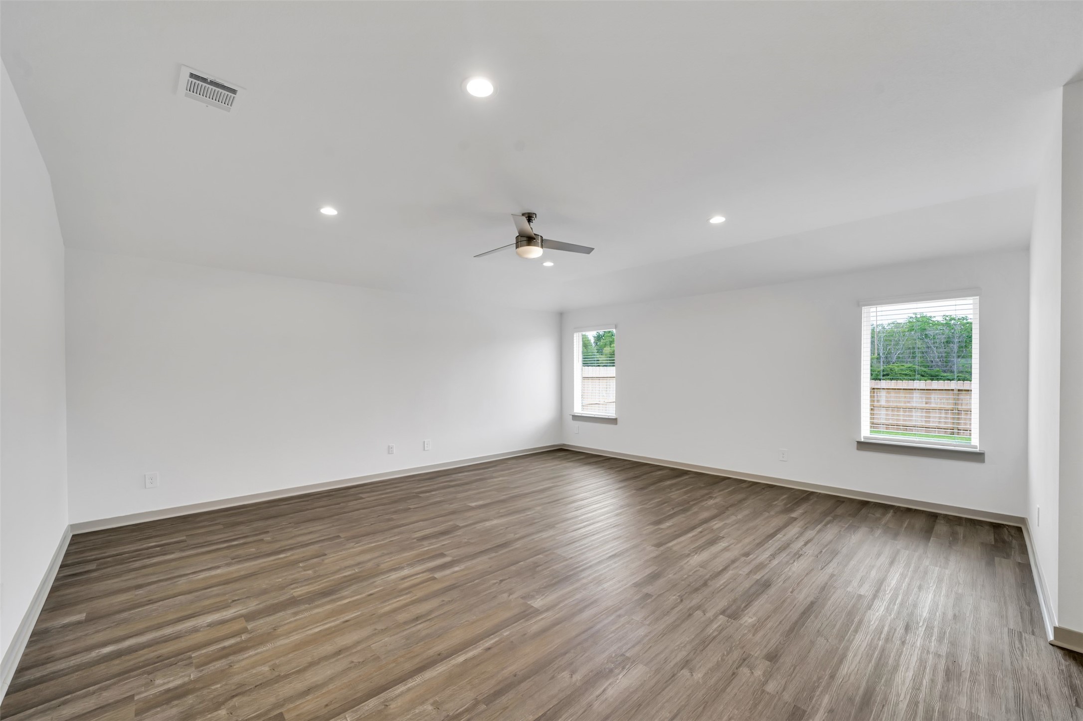 3331 Balboa Grove Lane Property Photo 16