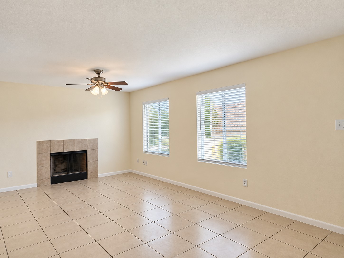 12638 Ashford Meadow Drive B Property Photo 2