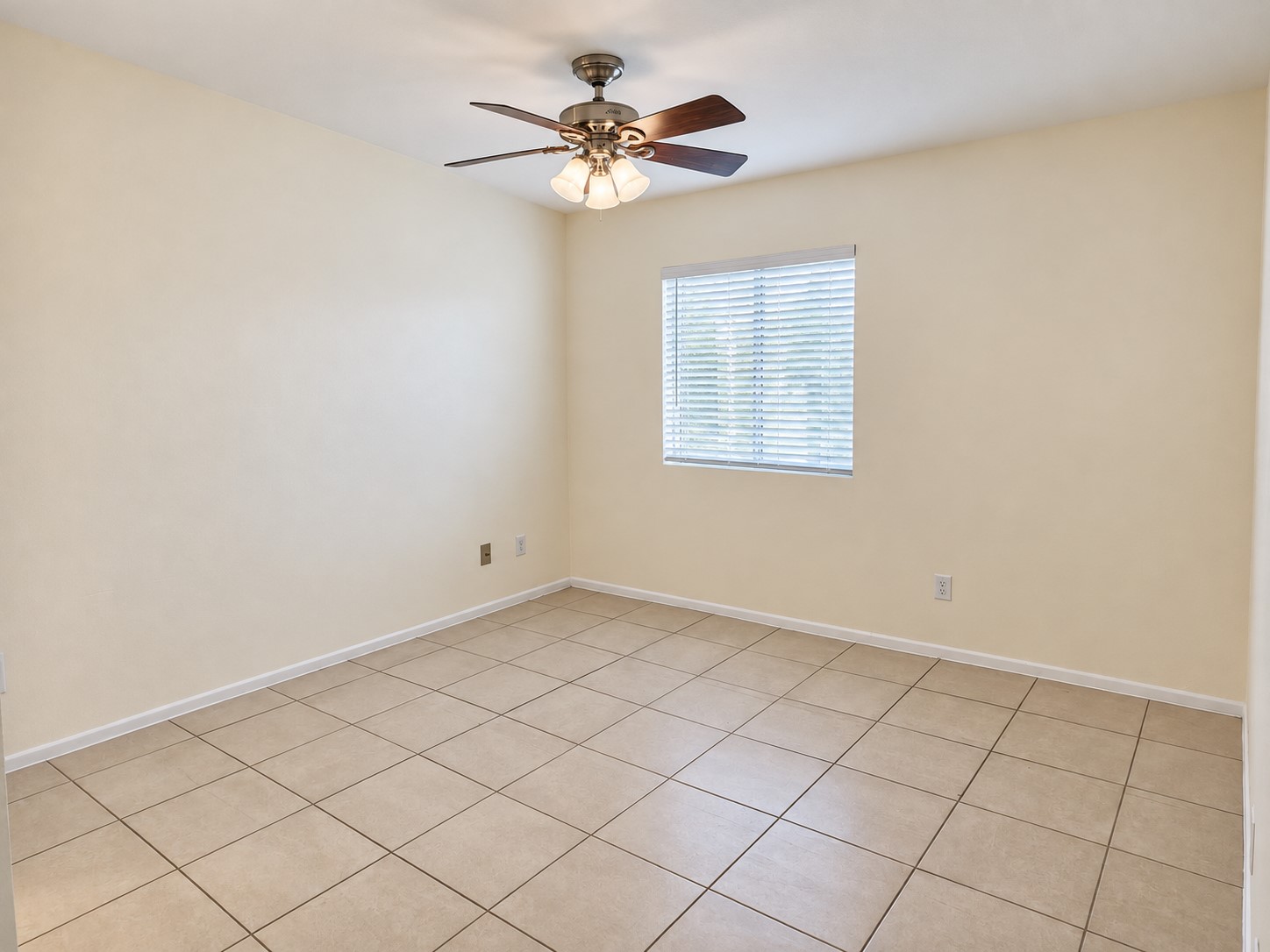 12638 Ashford Meadow Drive B Property Photo 9