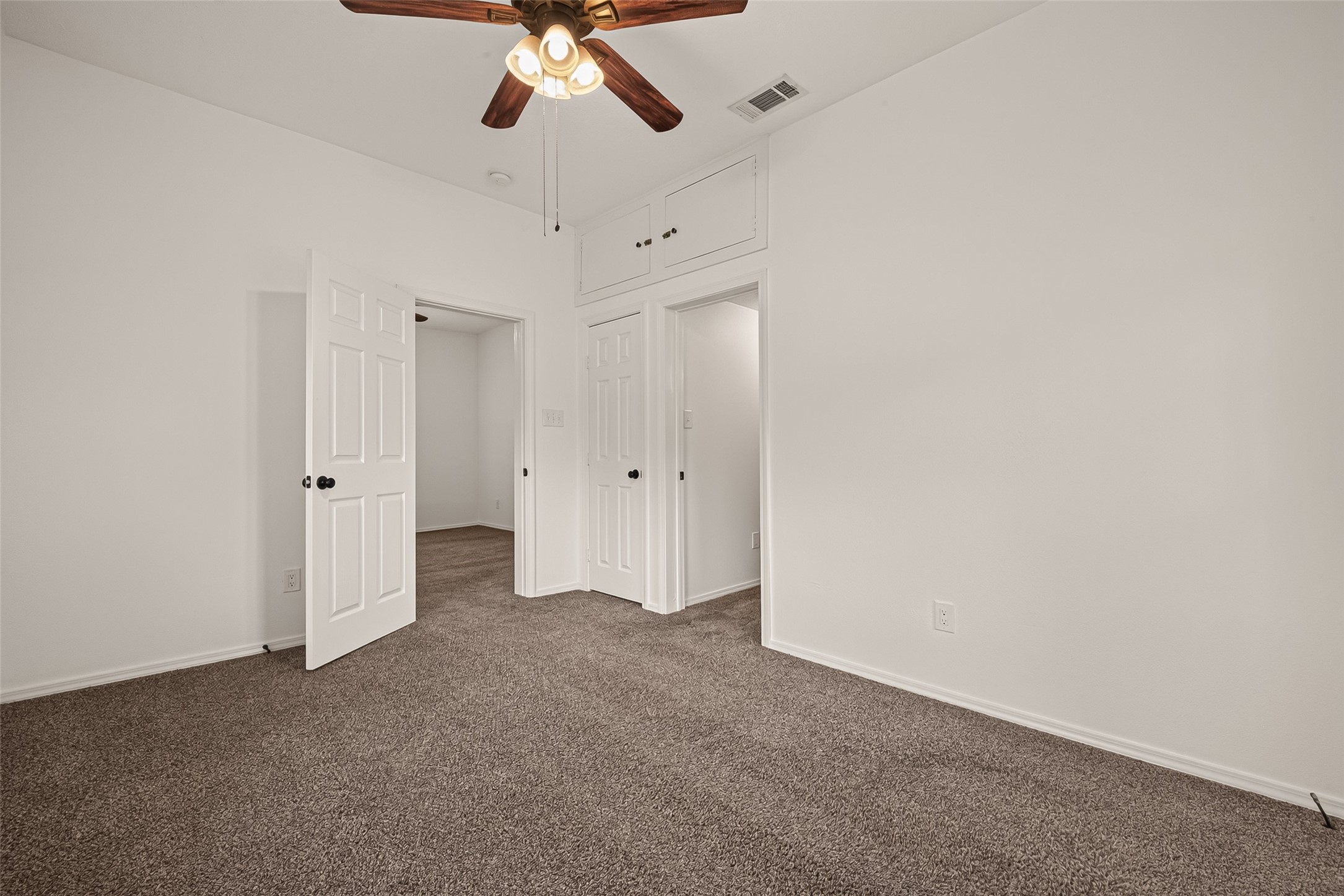 1511 W Dumble Street Property Photo 20