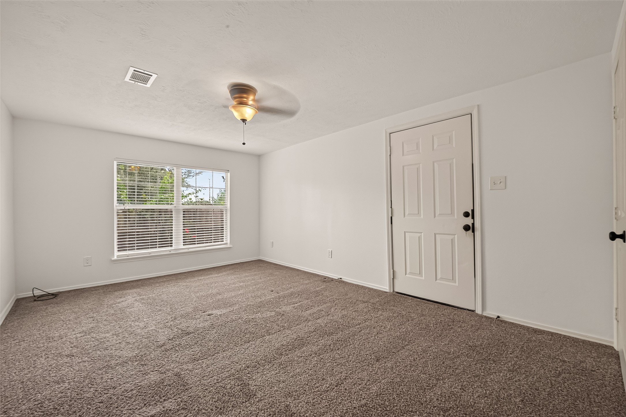 1511 W Dumble Street Property Photo 21