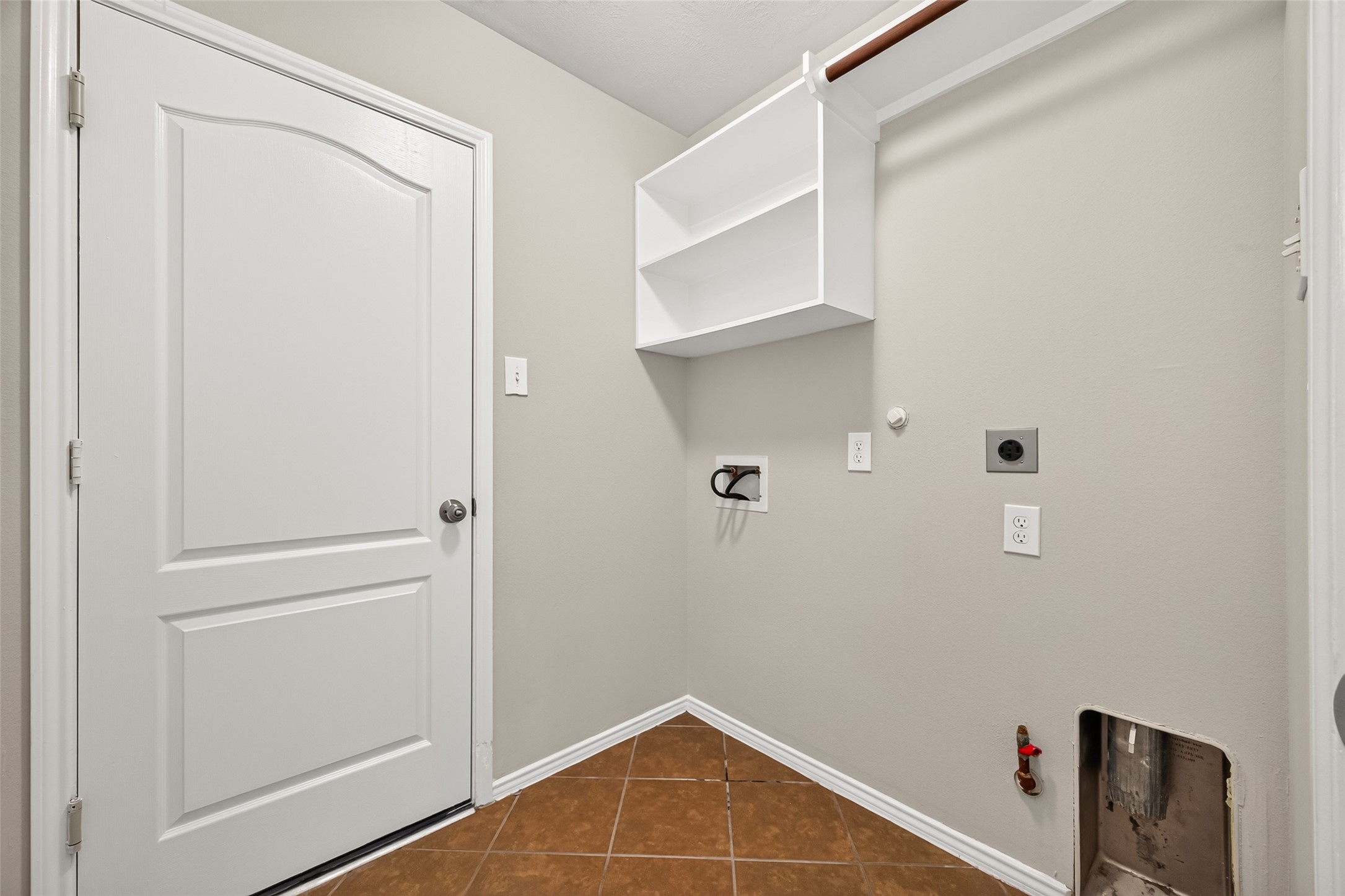 3508 Oakville Drive Property Photo 18