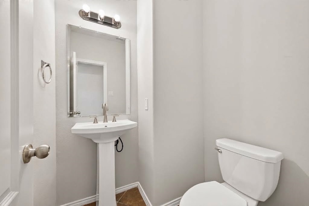 3508 Oakville Drive Property Photo 19