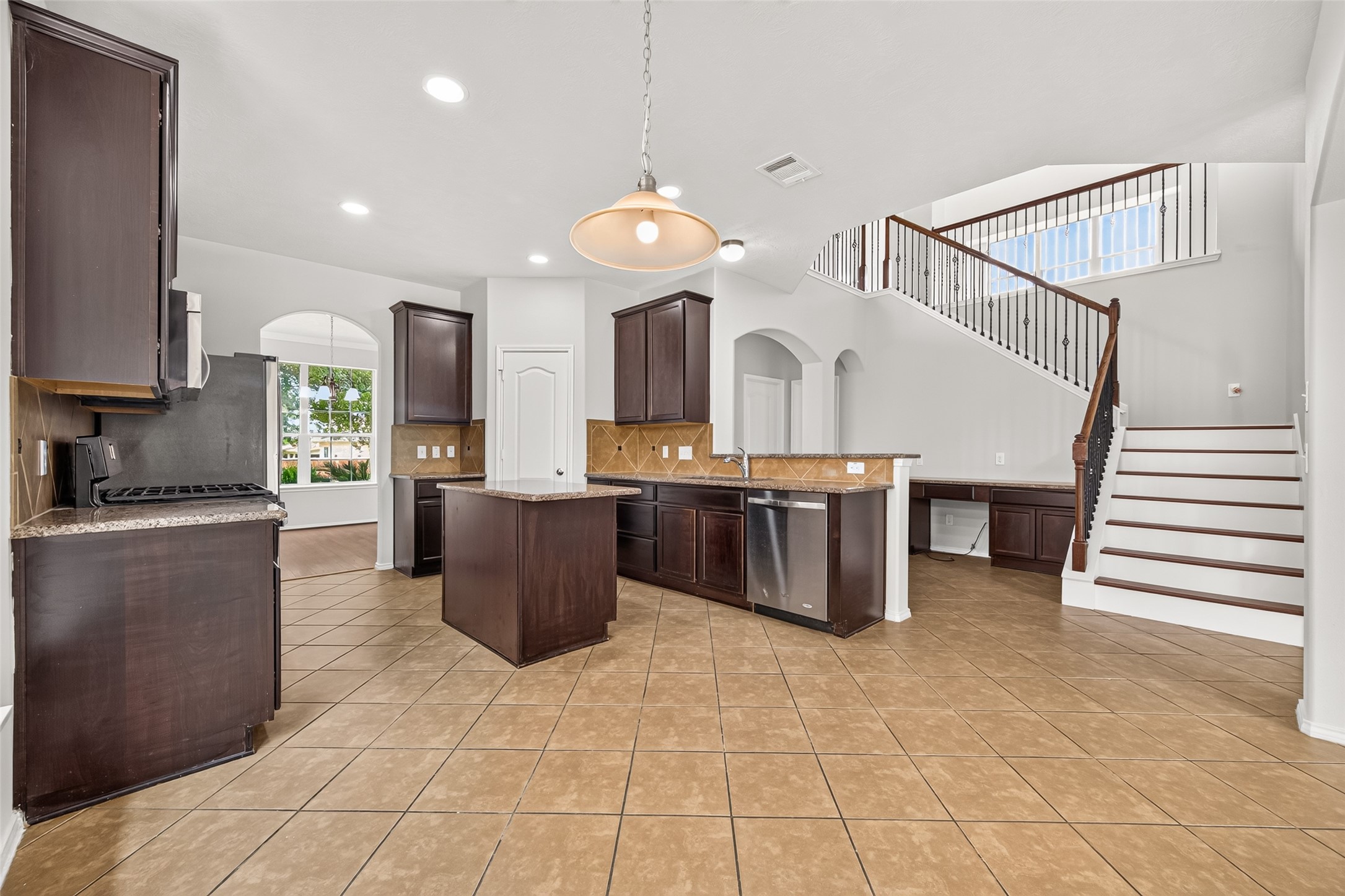 3508 Oakville Drive Property Photo 23