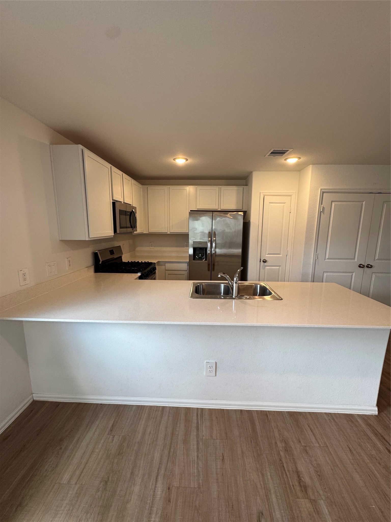 18703 Mercer Falls Drive Property Photo 8