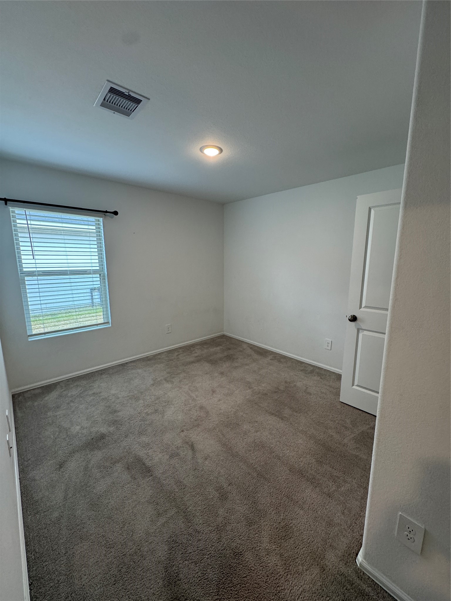 18703 Mercer Falls Drive Property Photo 17