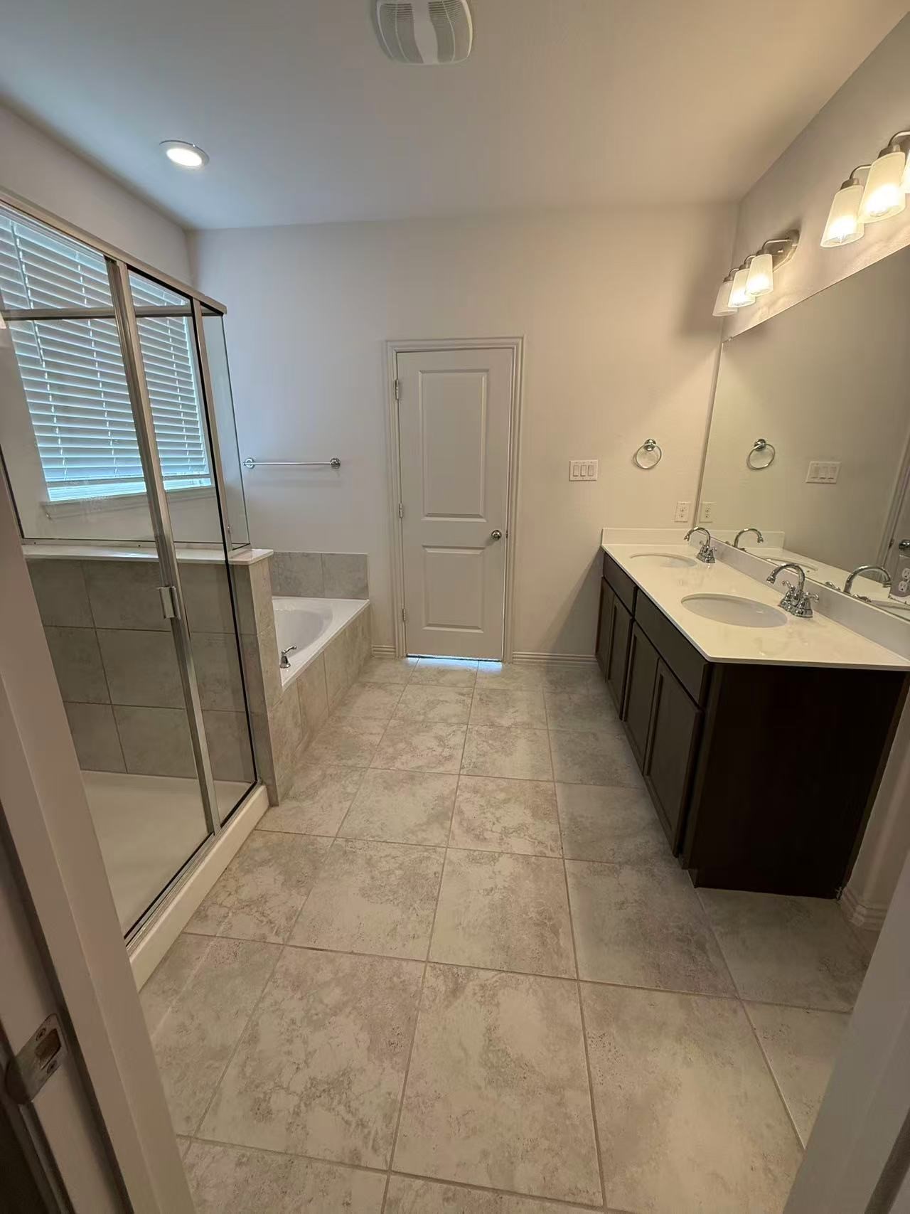 841 Gray Wolf Drive Property Photo 7