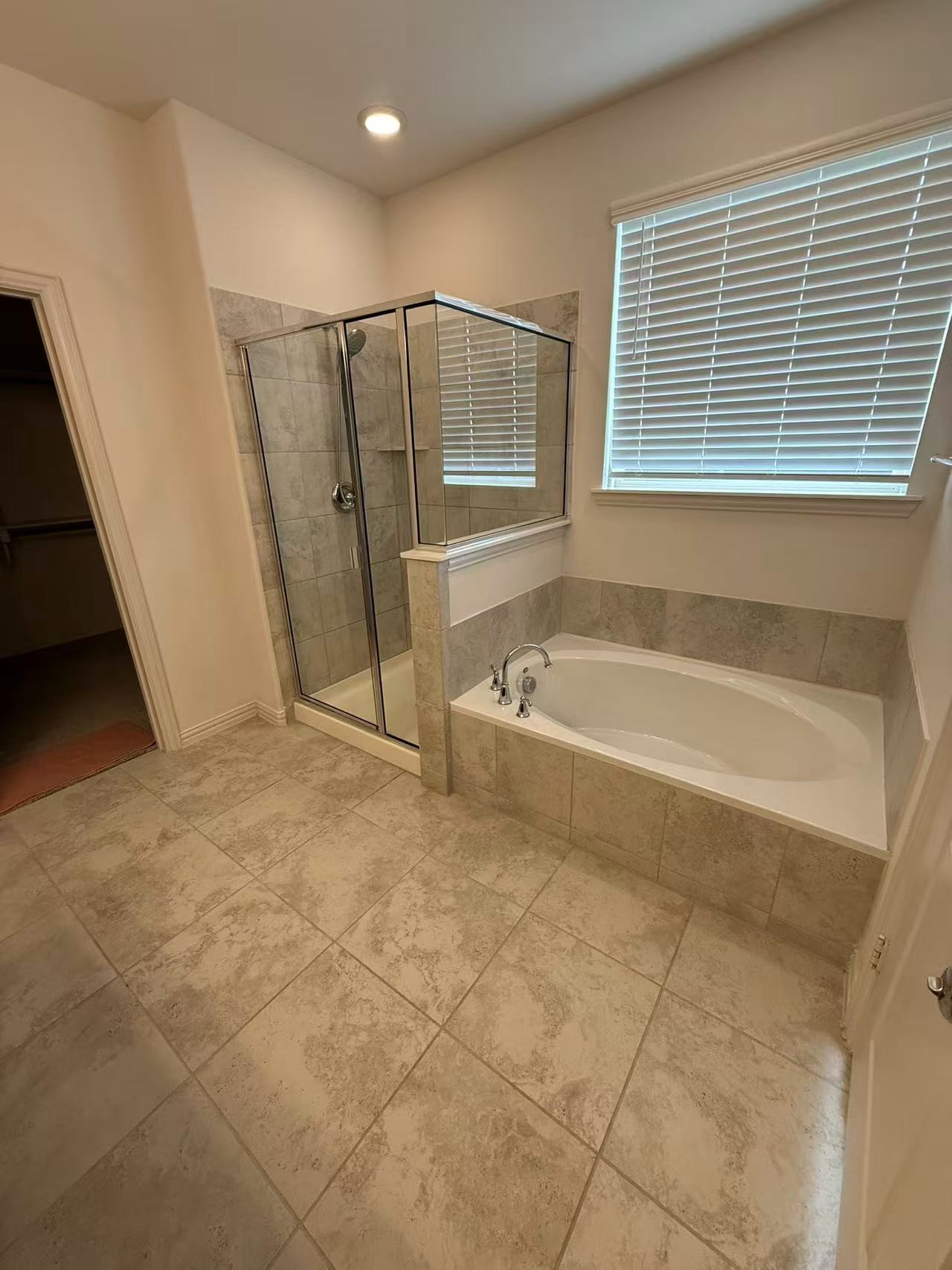 841 Gray Wolf Drive Property Photo 8