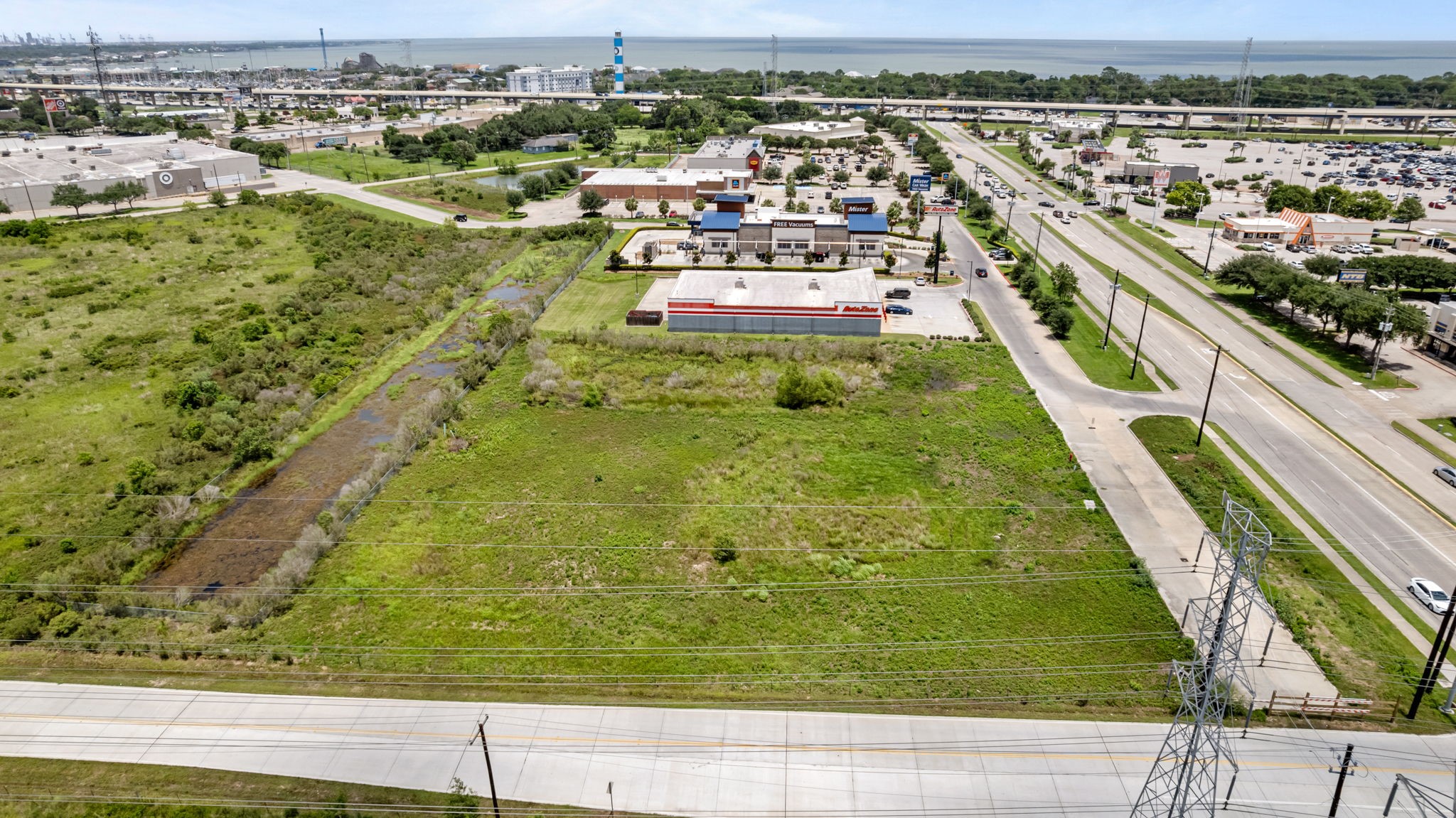 312 Fm 518 Road Property Photo 11