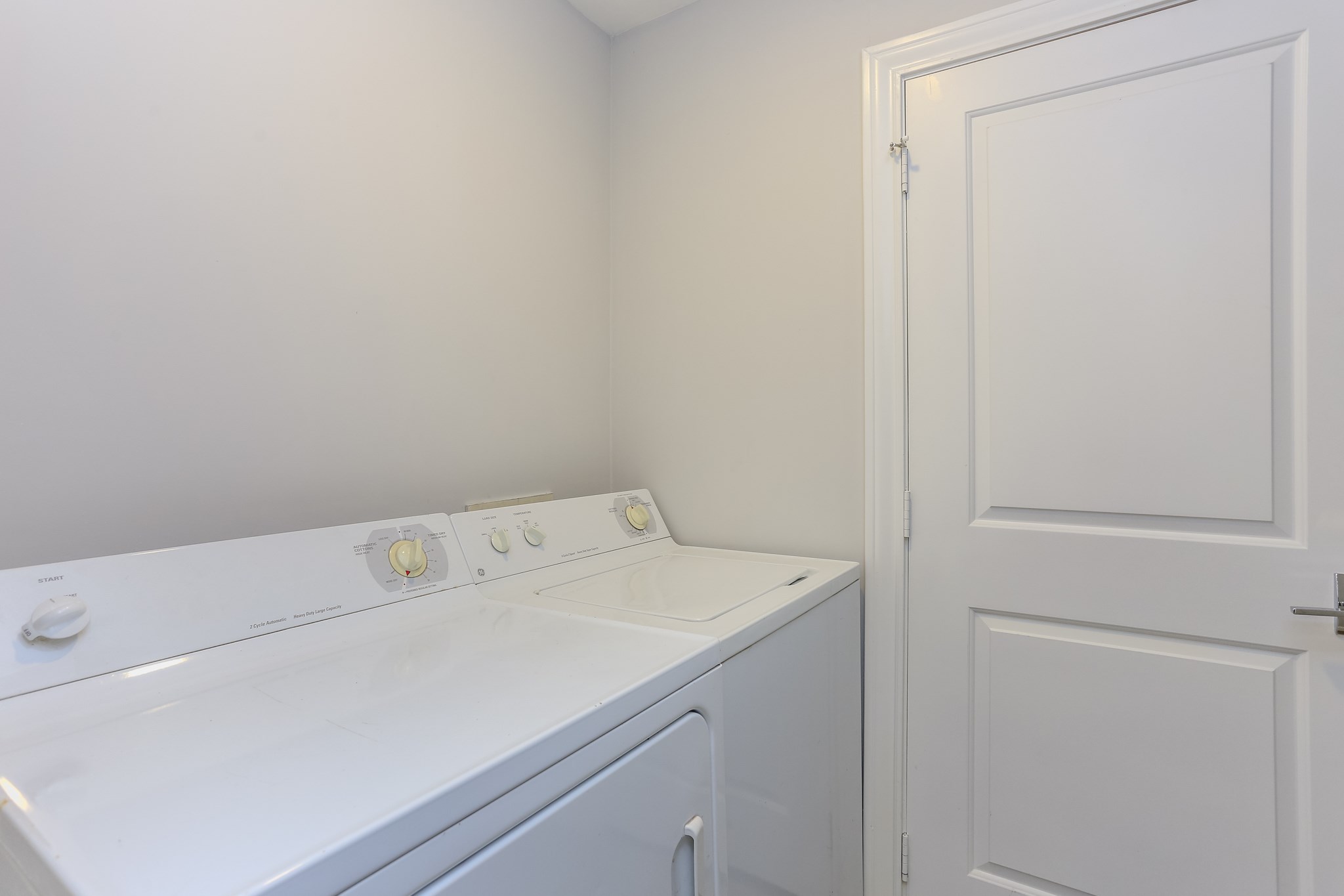 14 Woodlot Court Property Photo 19