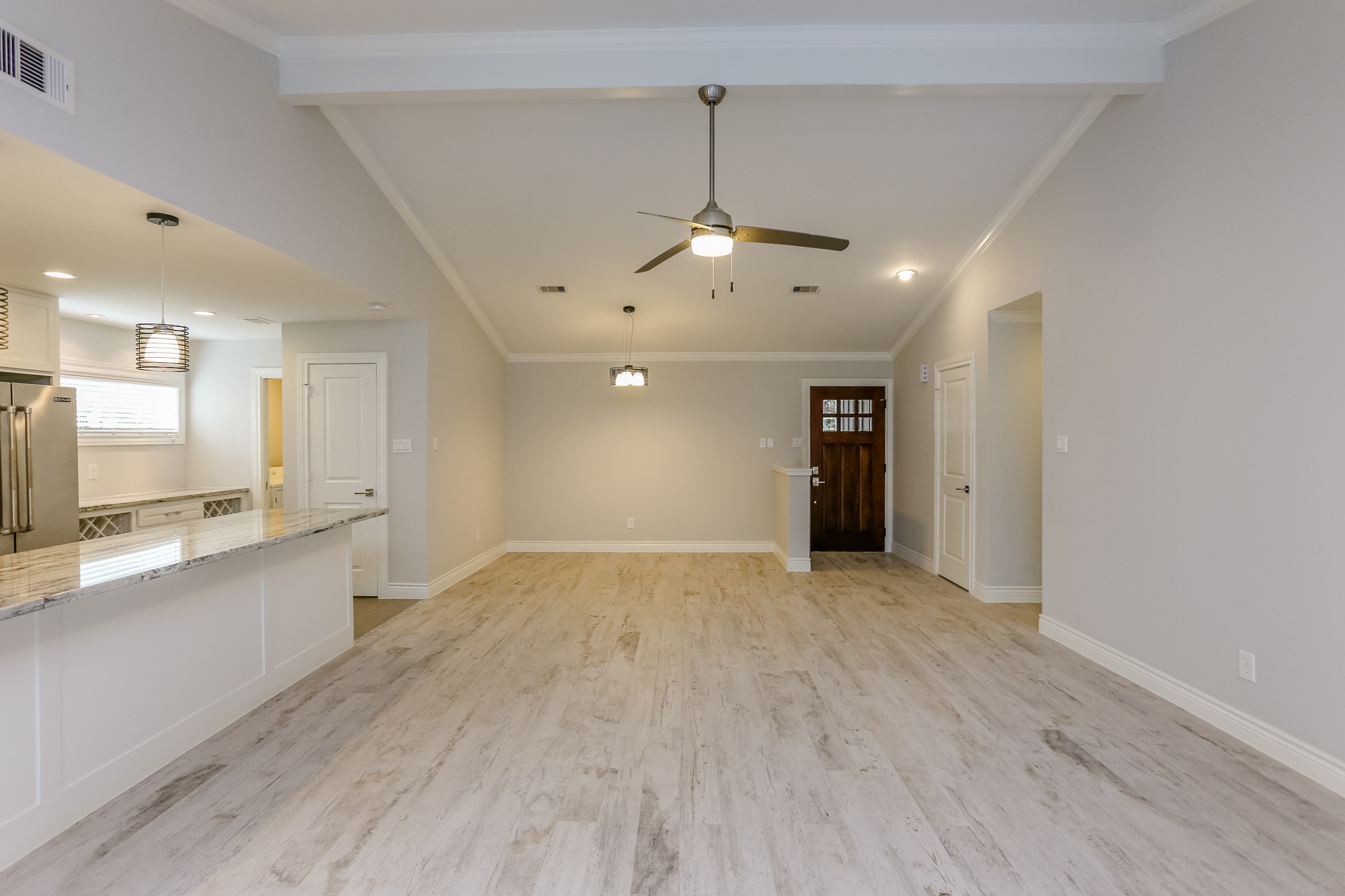 14 Woodlot Court Property Photo 27