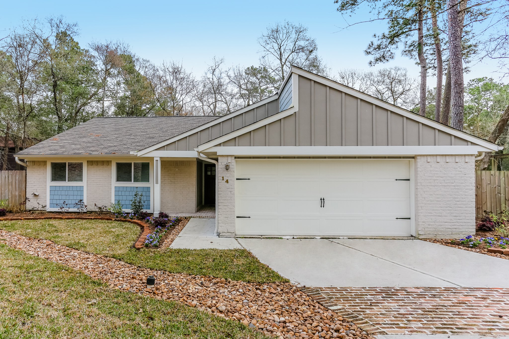 14 Woodlot Court Property Photo 43