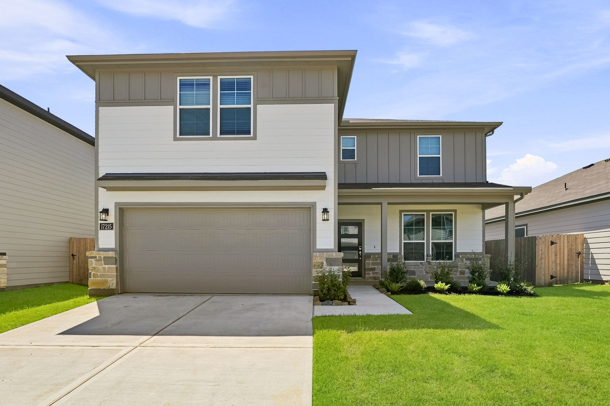 17215 White Peace Drive Property Photo 1