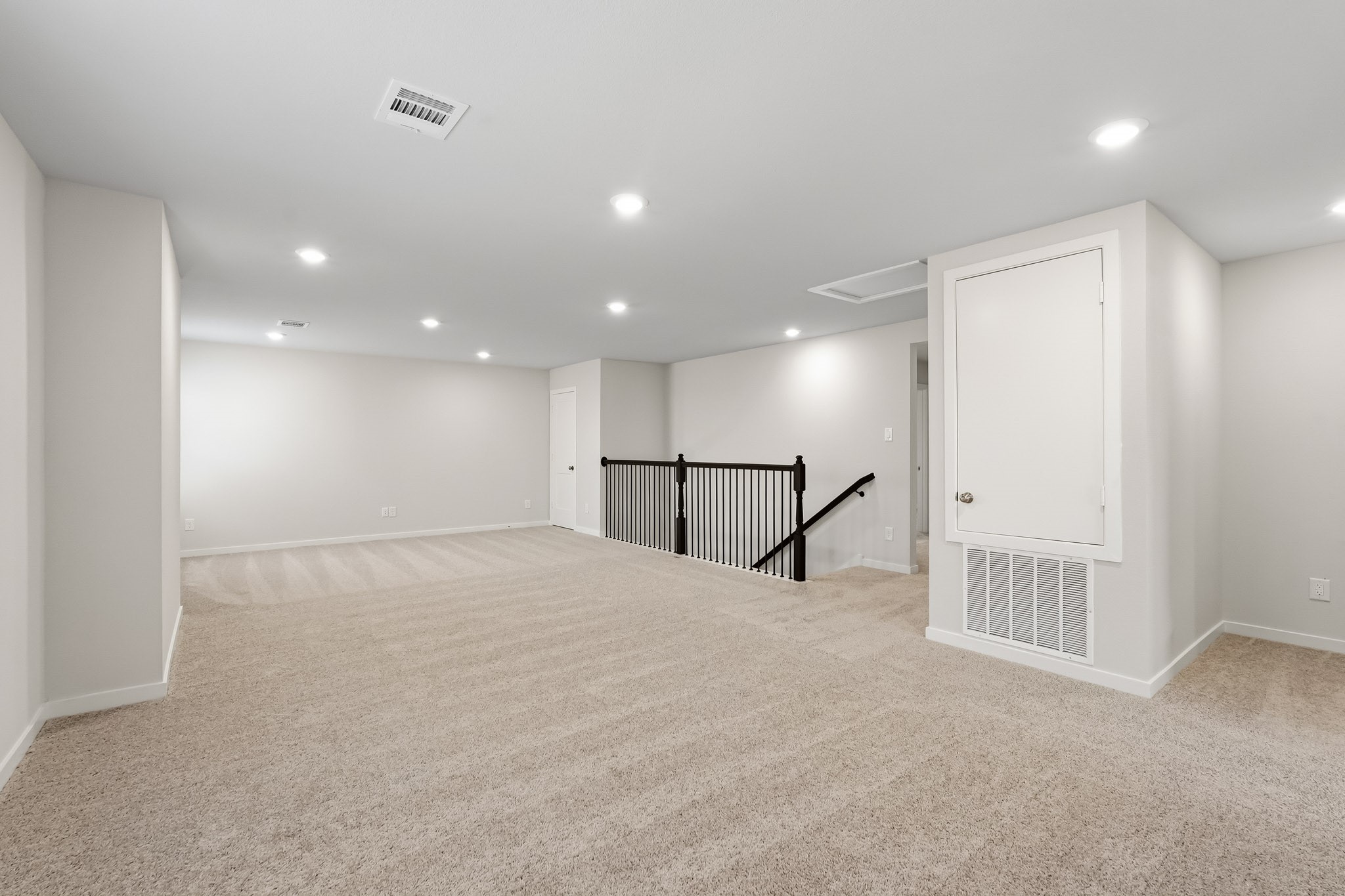 17215 White Peace Drive Property Photo 16