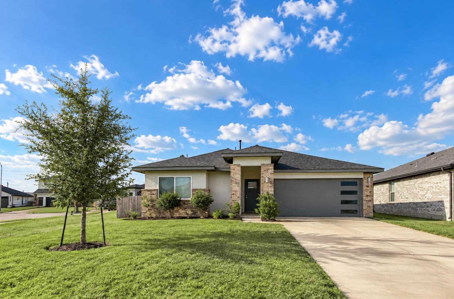 28918 York Beach Lane, Fulshear TX 77494 Property Photo 1