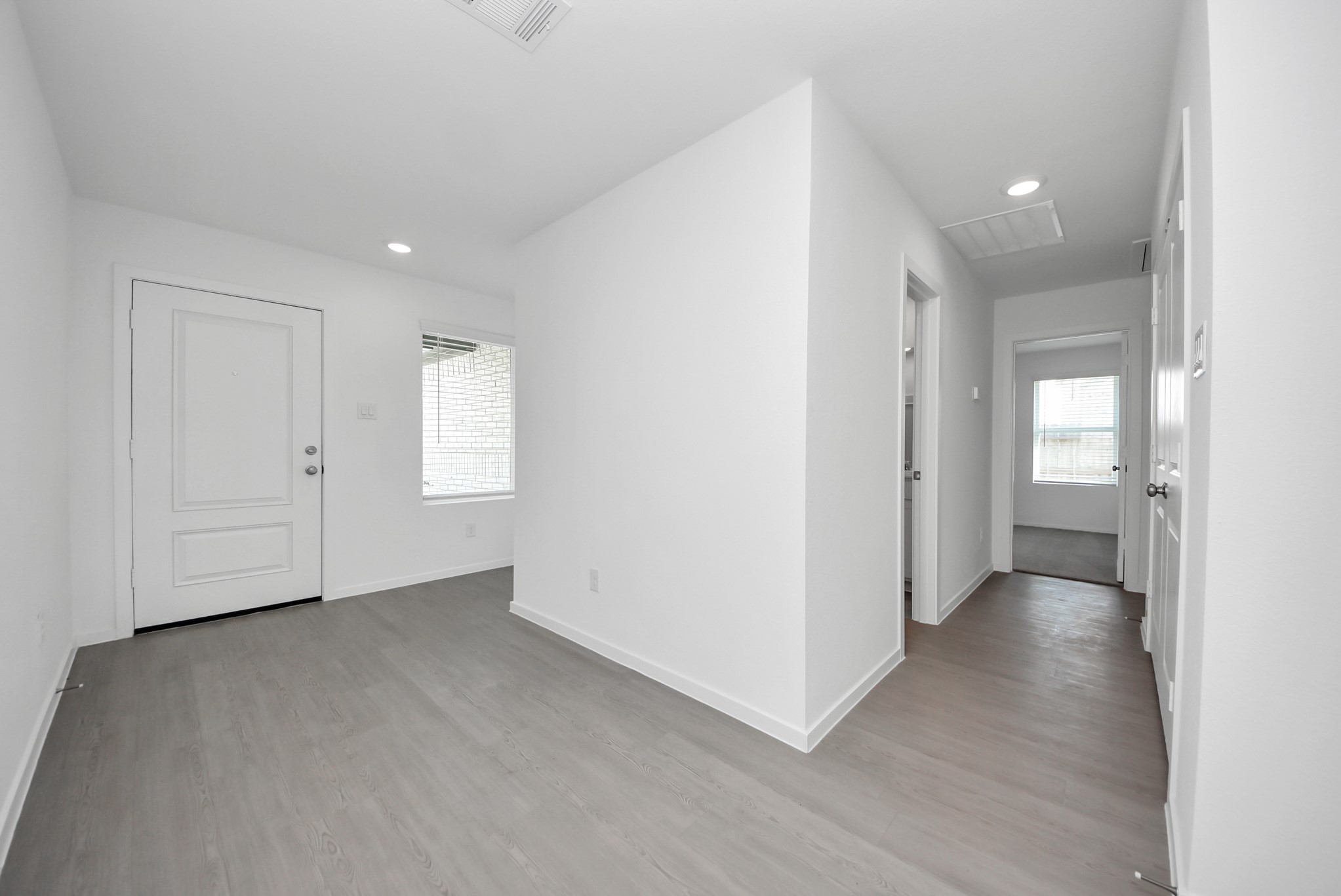 10411 Birds Nest Drive Property Photo 12