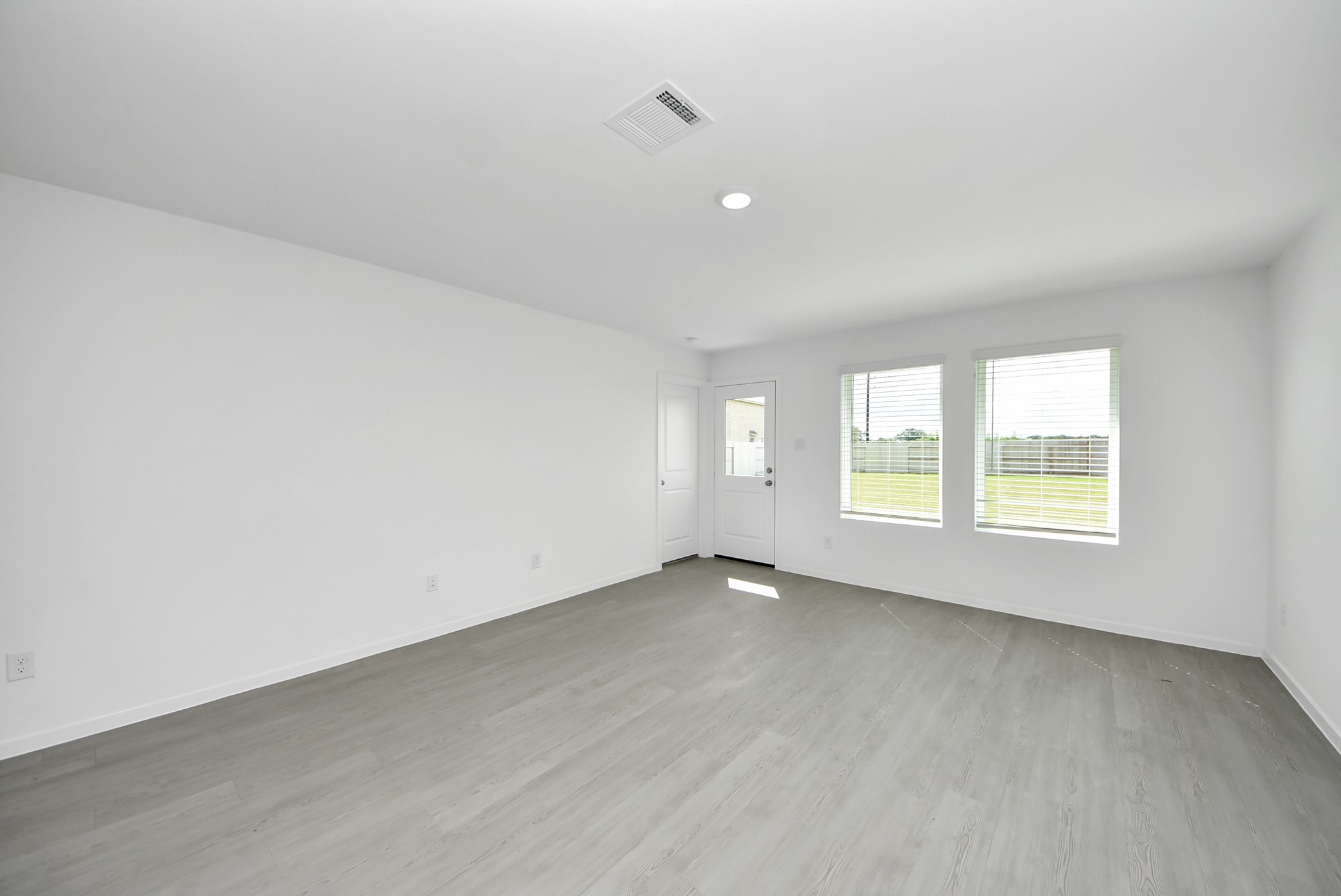 10411 Birds Nest Drive Property Photo 20