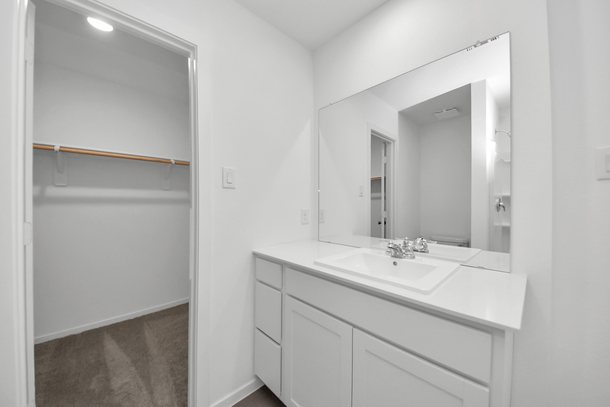 10411 Birds Nest Drive Property Photo 25