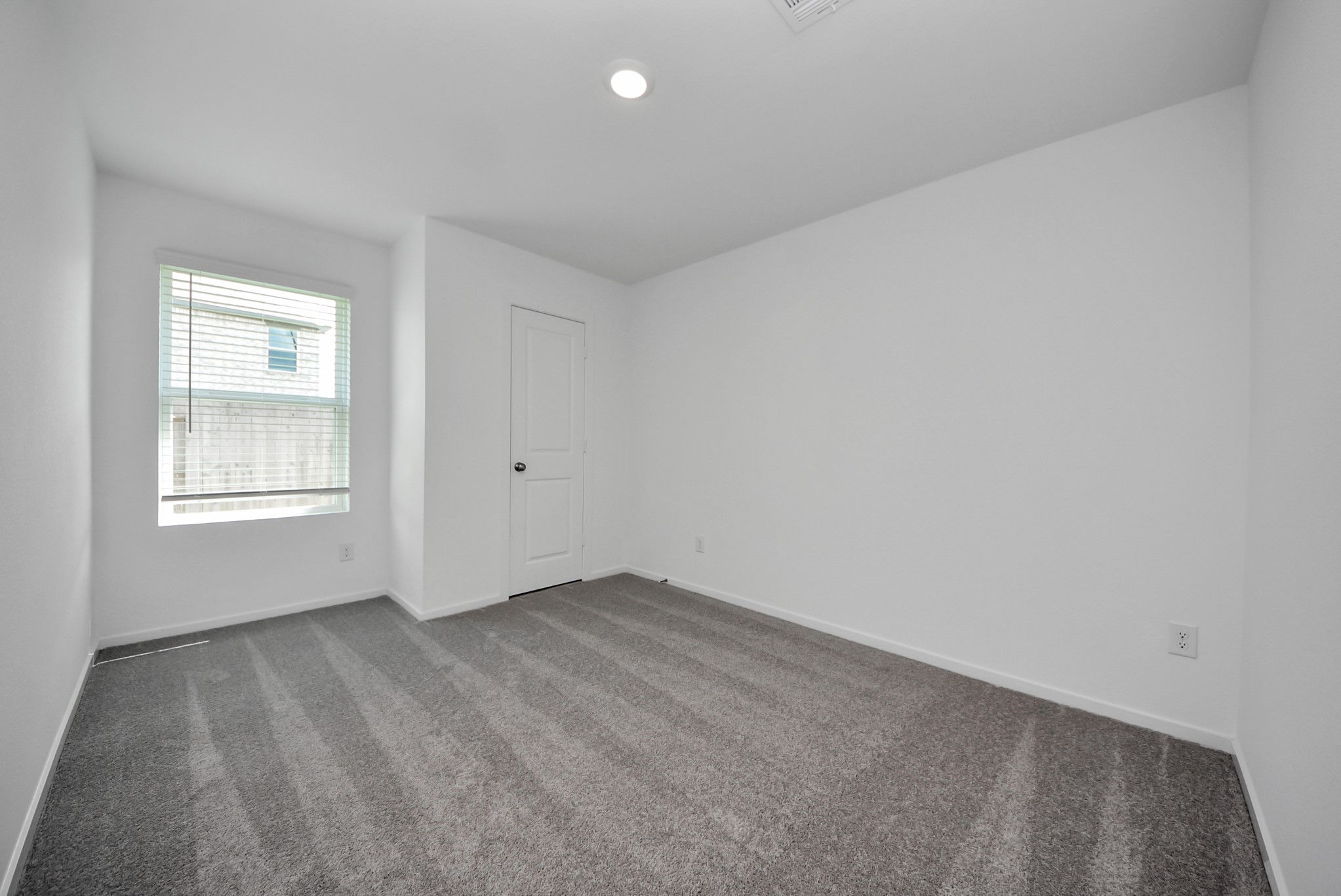 10411 Birds Nest Drive Property Photo 30