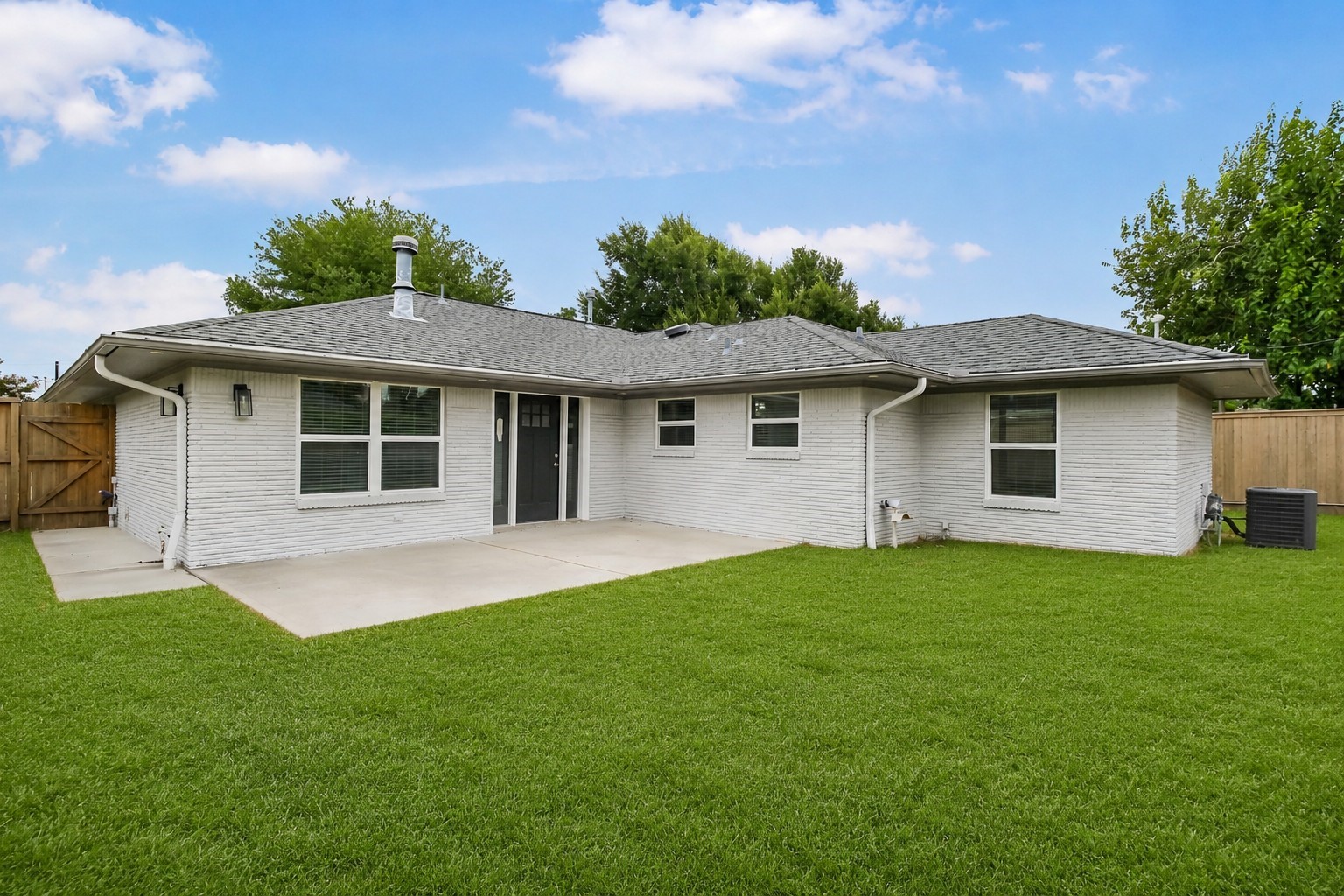 1710 Willowby Drive Property Photo 11