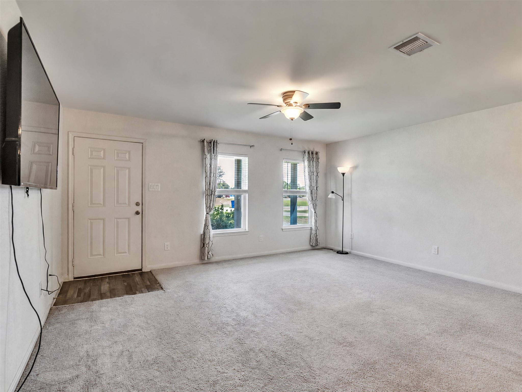 2029 6th Street Property Photo 6