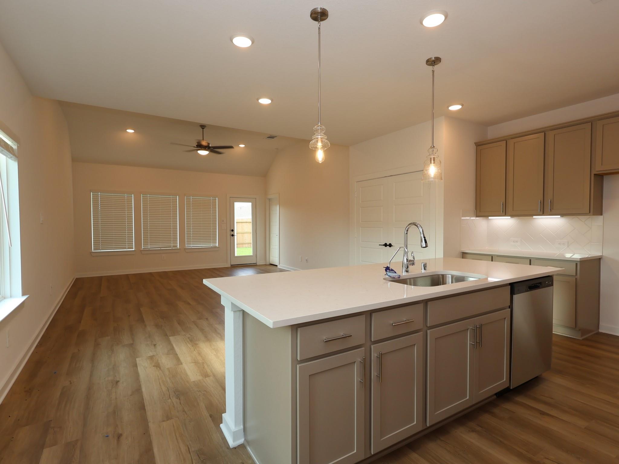 748 Hackberry Branch Court, Magnolia Tx 77354 Property Photo 11