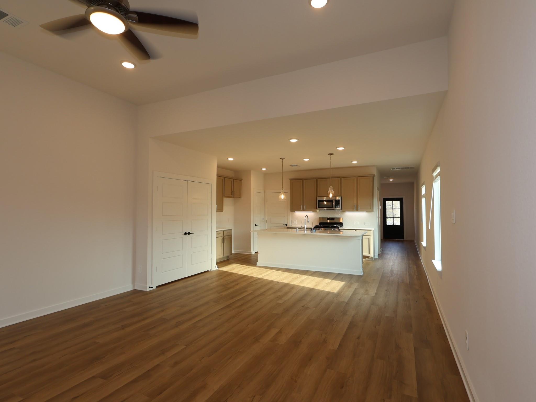 748 Hackberry Branch Court, Magnolia Tx 77354 Property Photo 15