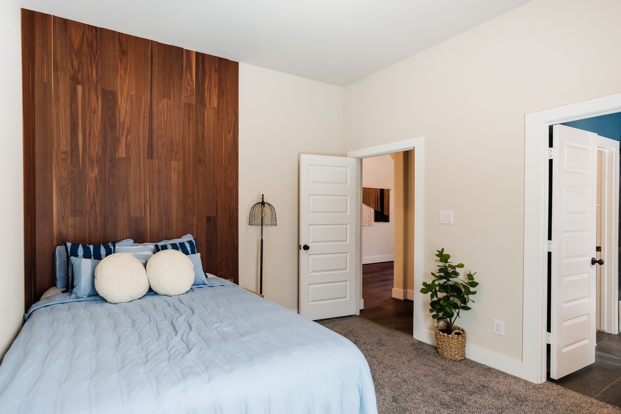 16712 Rakesh Way Property Photo 24