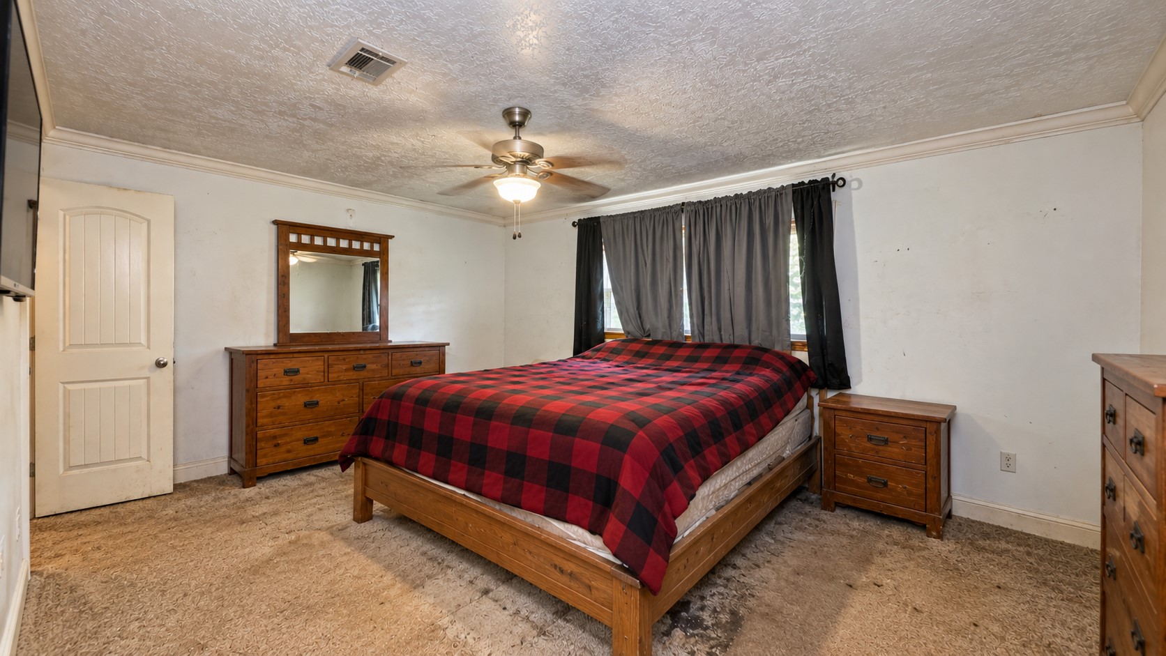 1008 Shadow Circle Property Photo 8