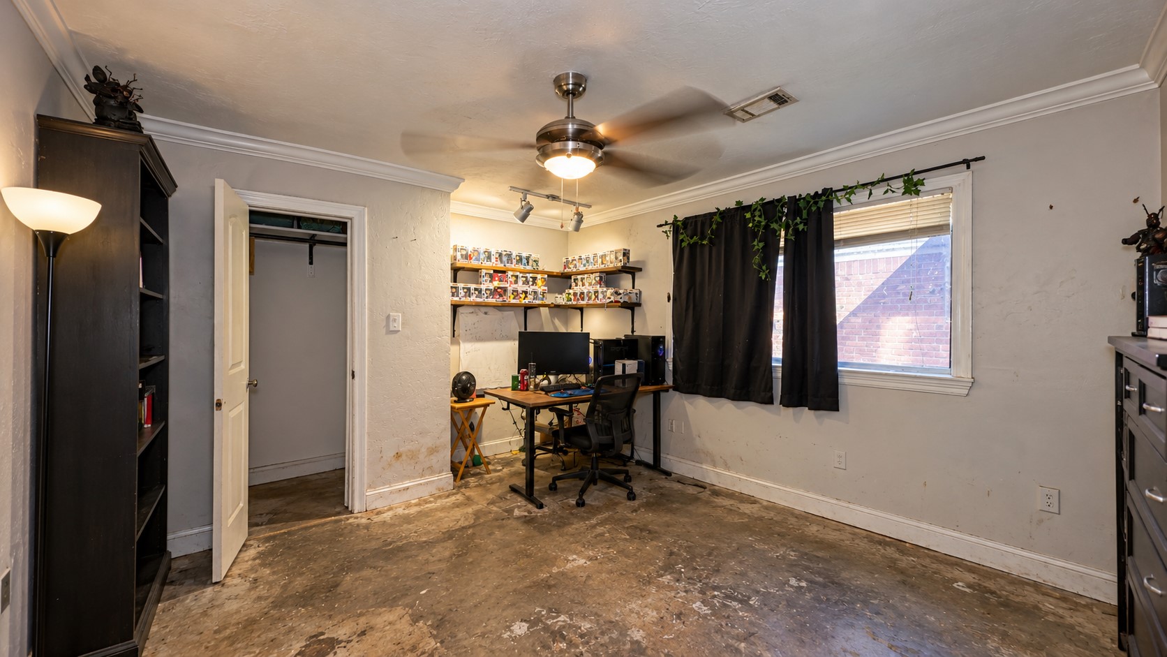 1008 Shadow Circle Property Photo 10